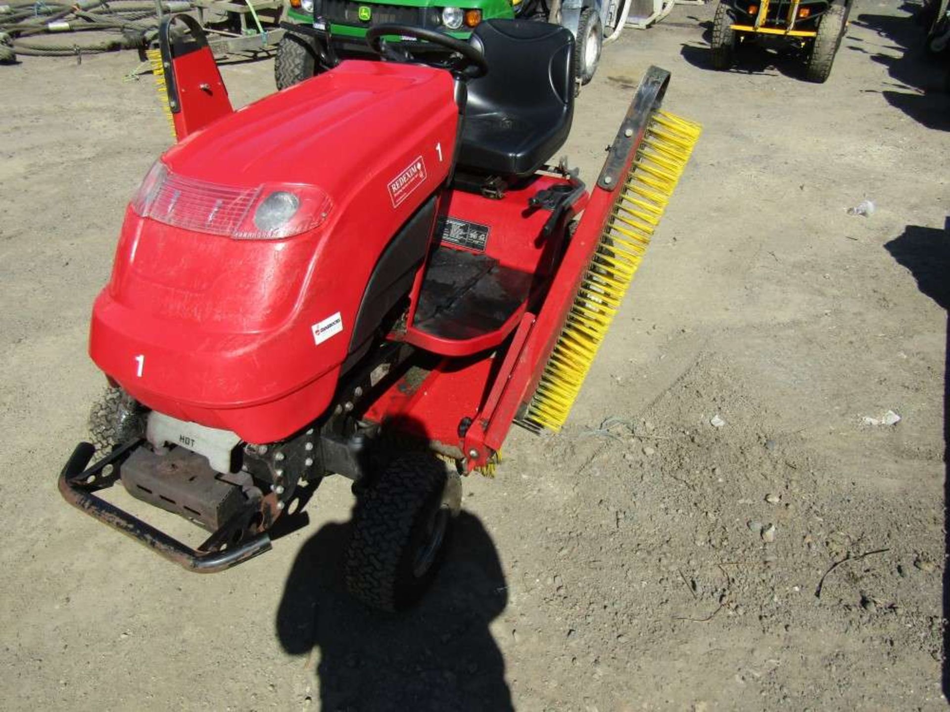 Countax FR730V Mini Tractor (Direct Council) - Image 2 of 4