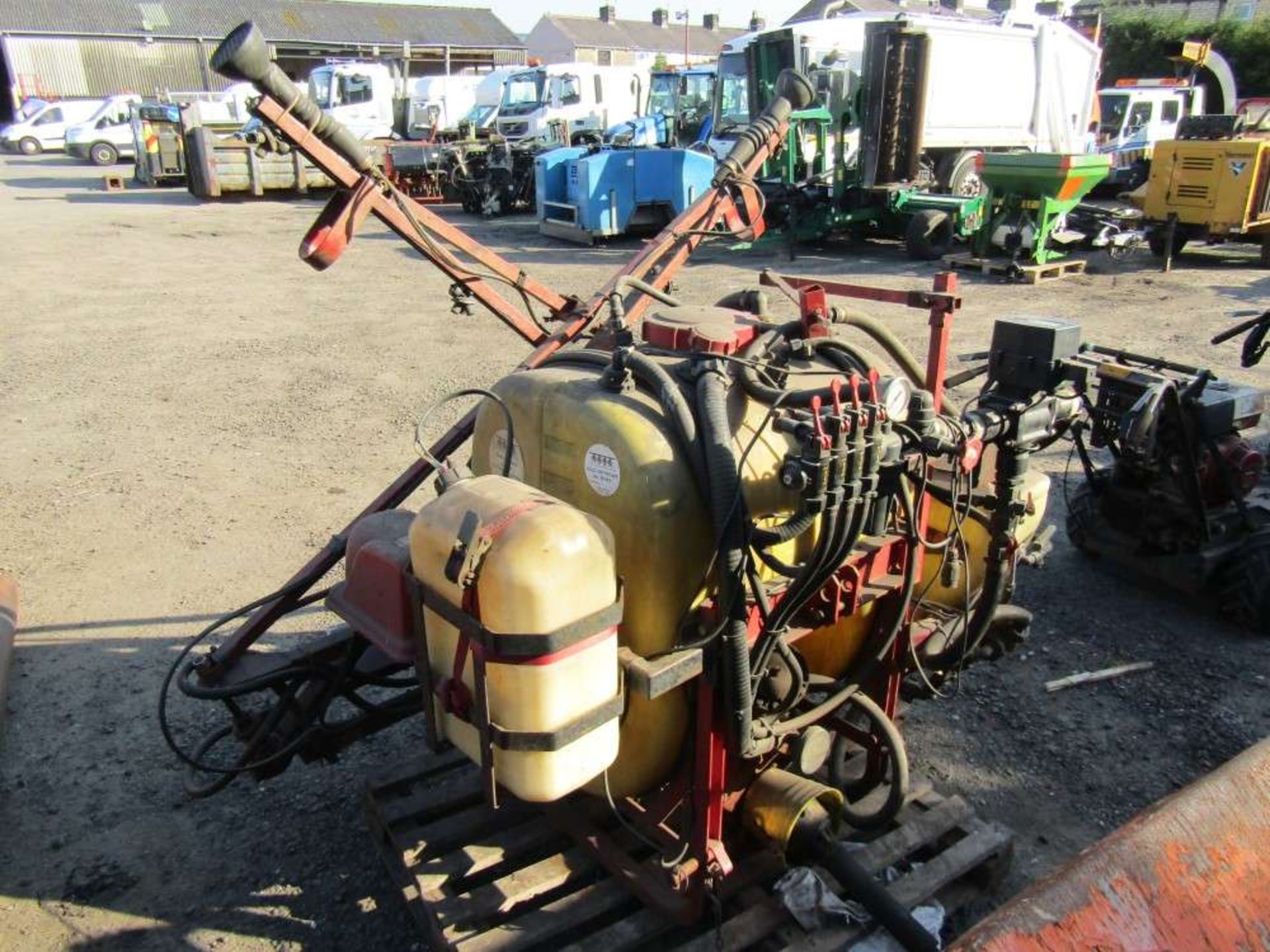 Hardi Boom Tractor Sprayer (Direct Council)