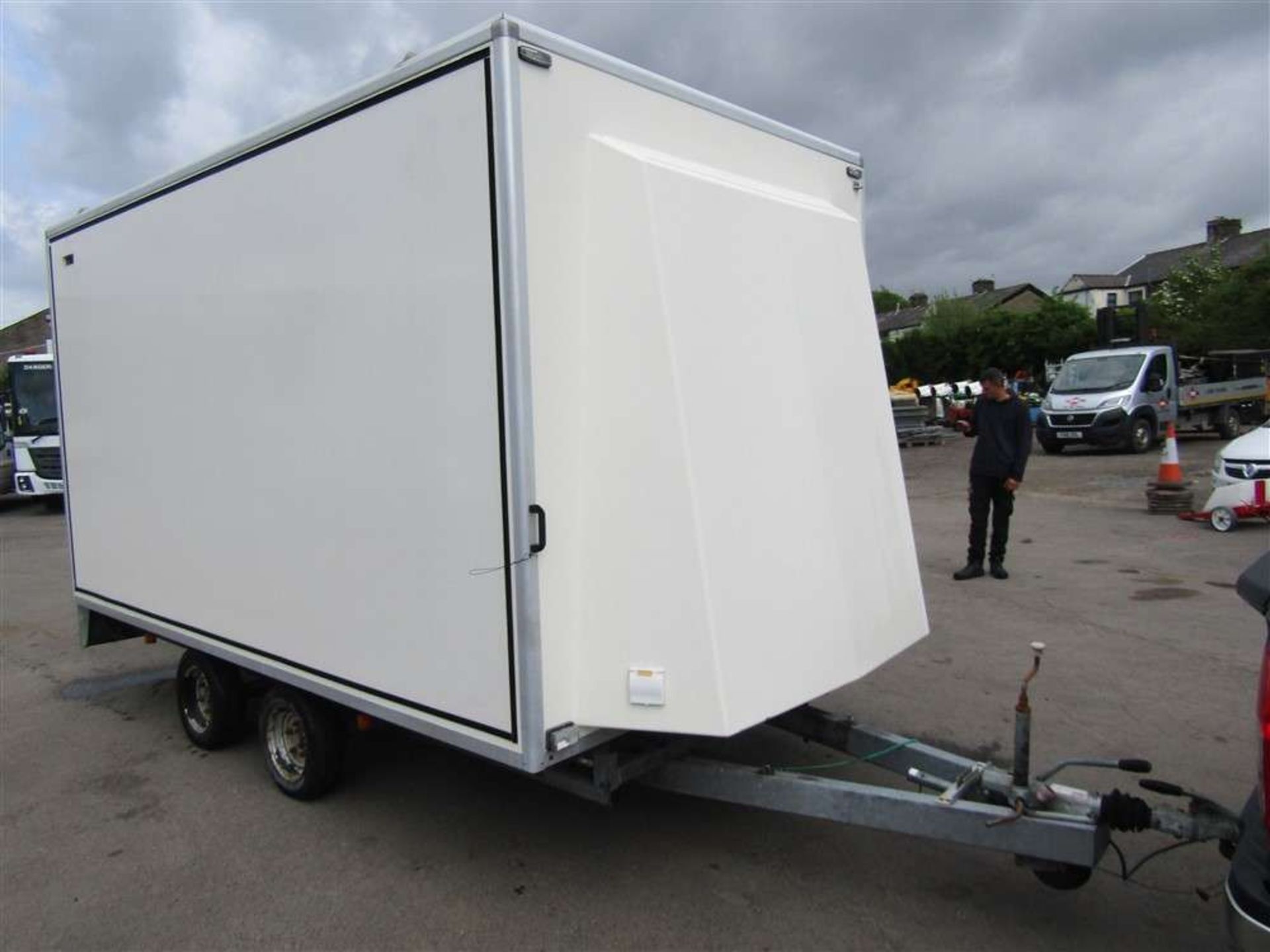 Twin Axle Exhibition Trailer (Direct Council) - Image 2 of 7