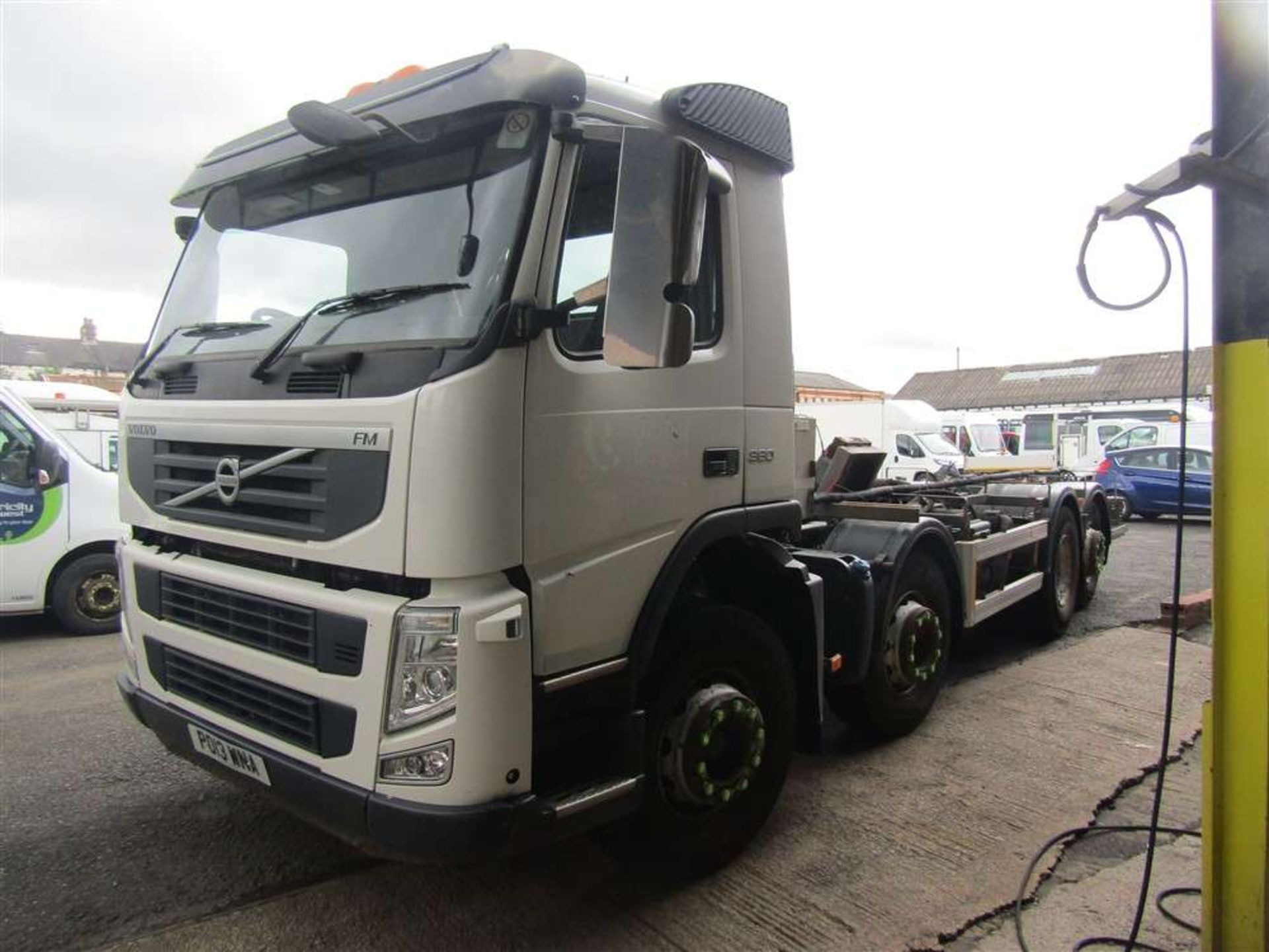 2013 13 reg Volvo FM380 8 x 2 R L1EH1 (Direct United Utilities Water) - Image 2 of 8