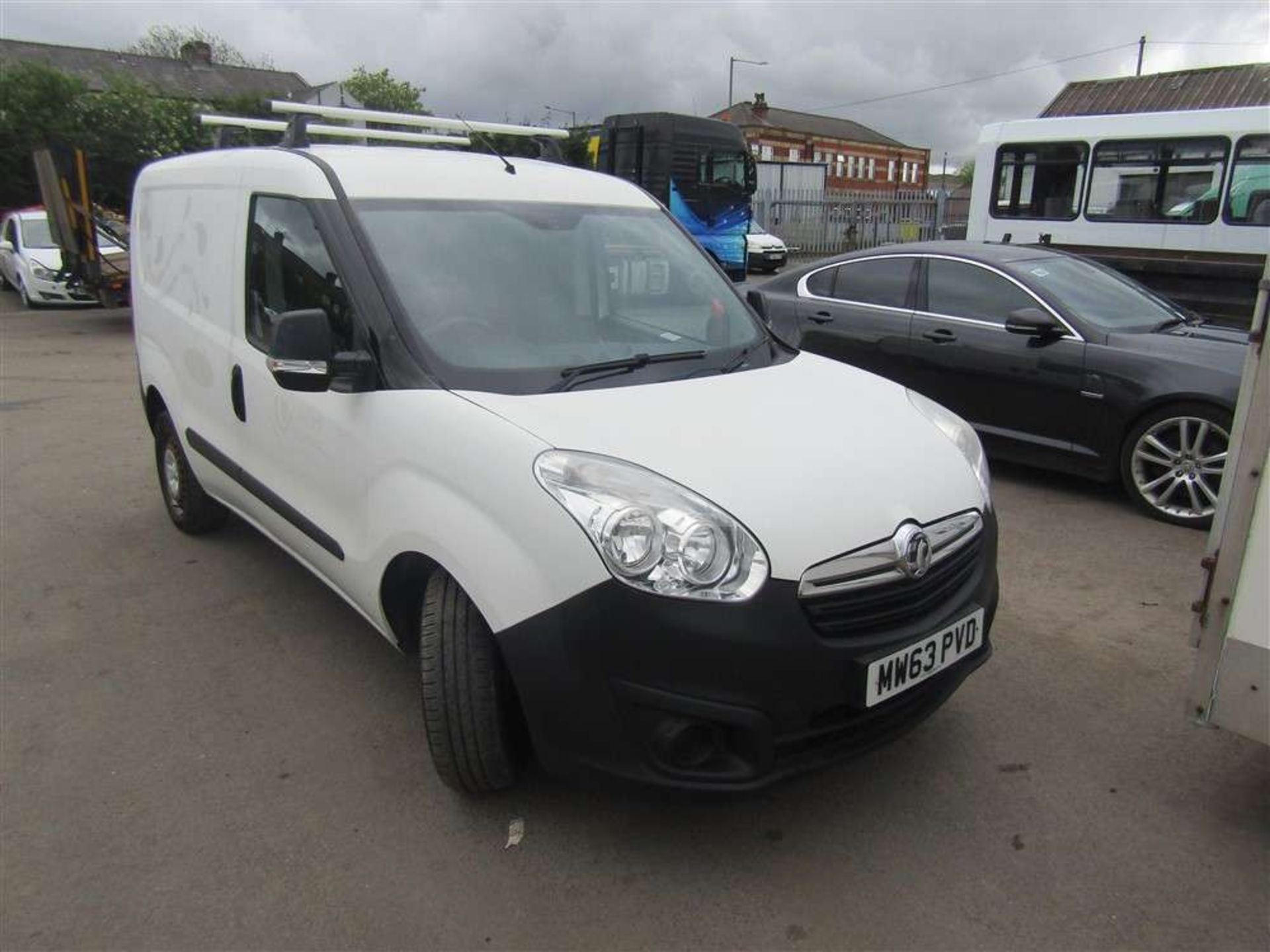 2013 63 reg Vauxhall Combo 2300 CDTI