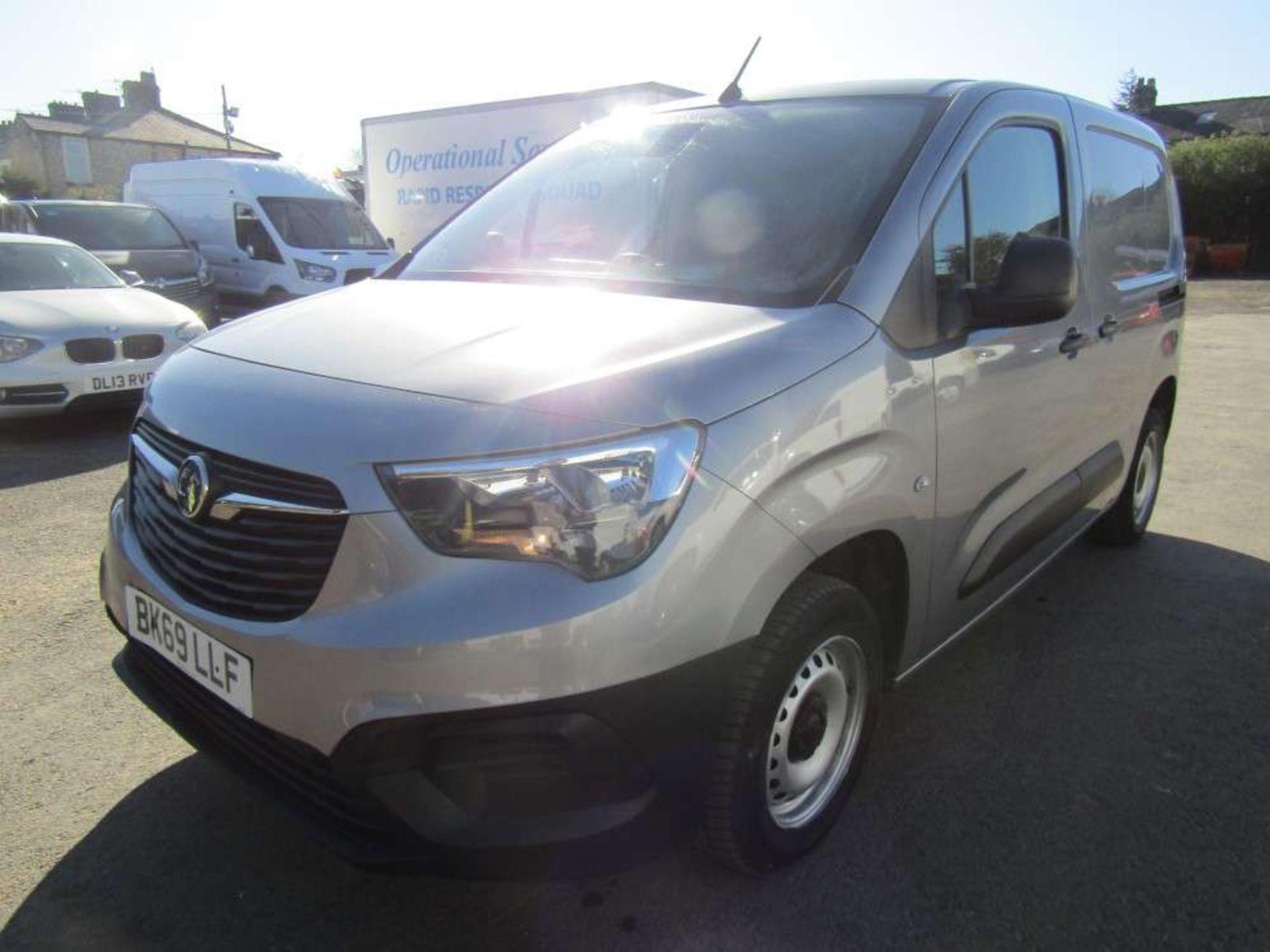 2019 69 reg Vauxhall Combo 2000 Edition TD S/S - Image 2 of 8