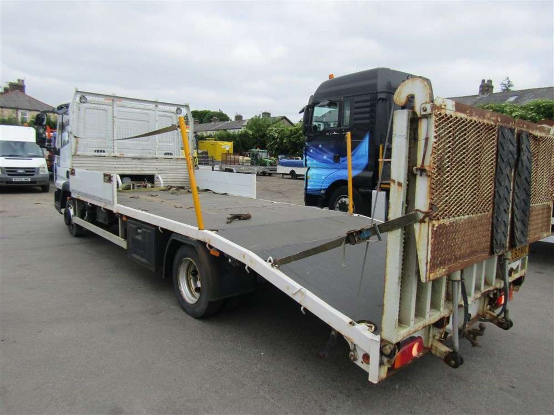 2013 63 reg Iveco 75E16 Flat - Image 3 of 6