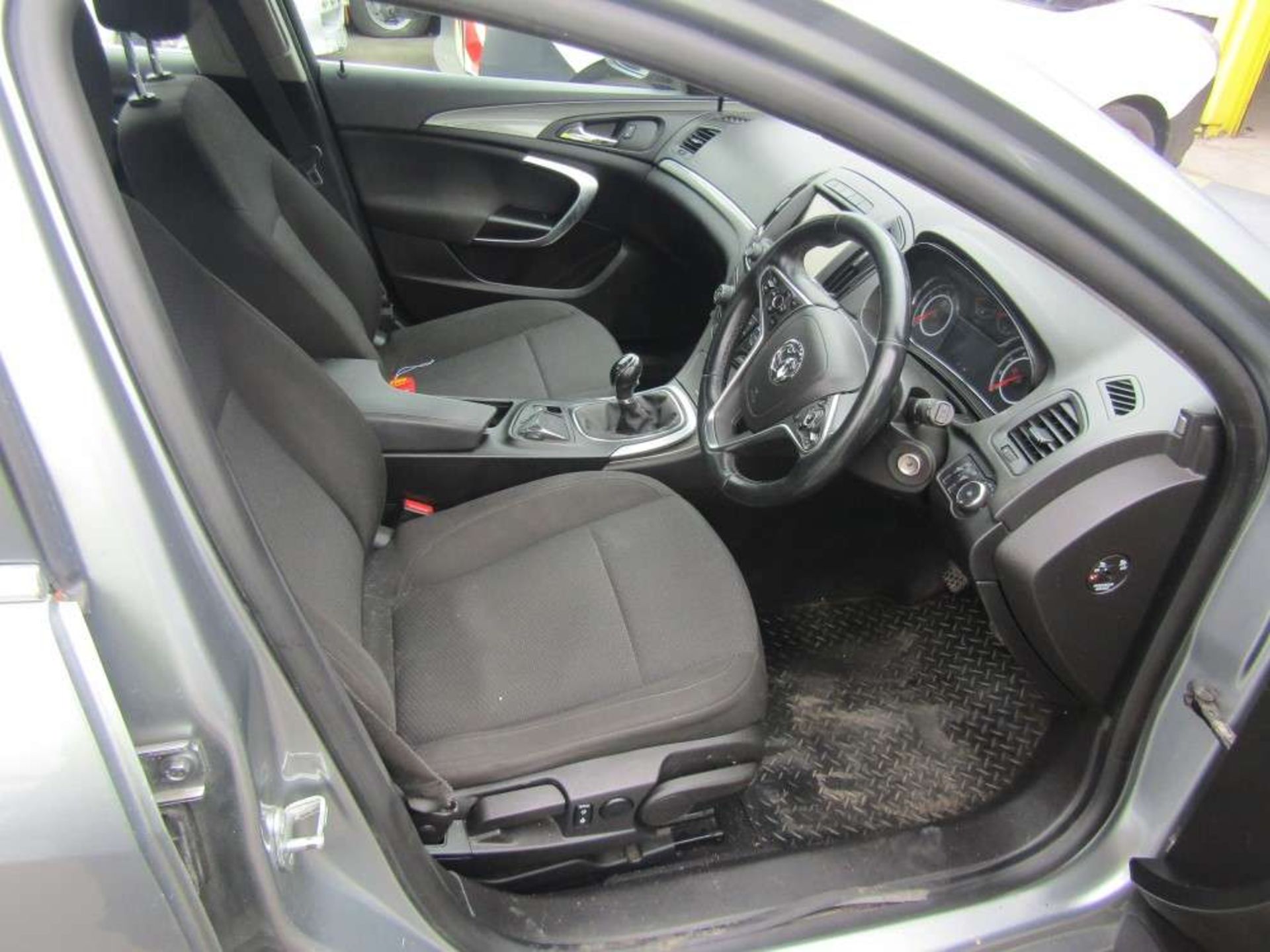 2014 14 reg Vauxhall Insignia Design Nav CDTI Eco SS - Image 5 of 6