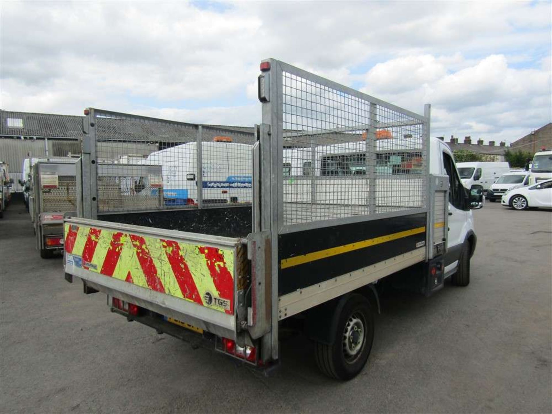 2015 15 reg Ford Transit 350 Tipper (Direct Council) - Image 4 of 7