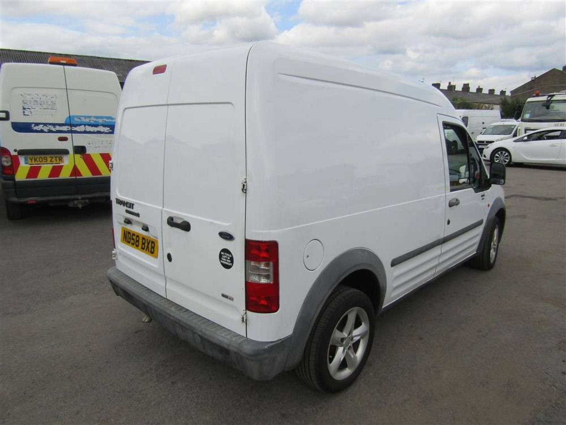 2008 58 reg Ford Transit Connect T230 L90 - Image 4 of 7
