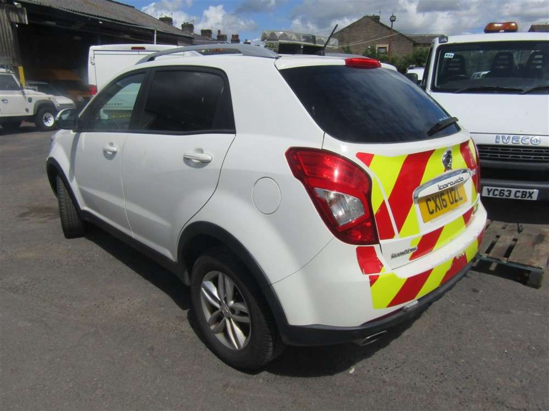 2016 16 reg Ssangyong Korando CSE TD 4 x 4 (Direct Council) - Image 3 of 7