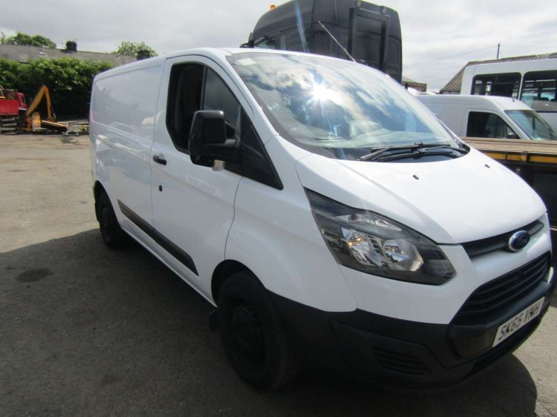 2015 65 reg Ford Transit Custom 270 Eco-Tech