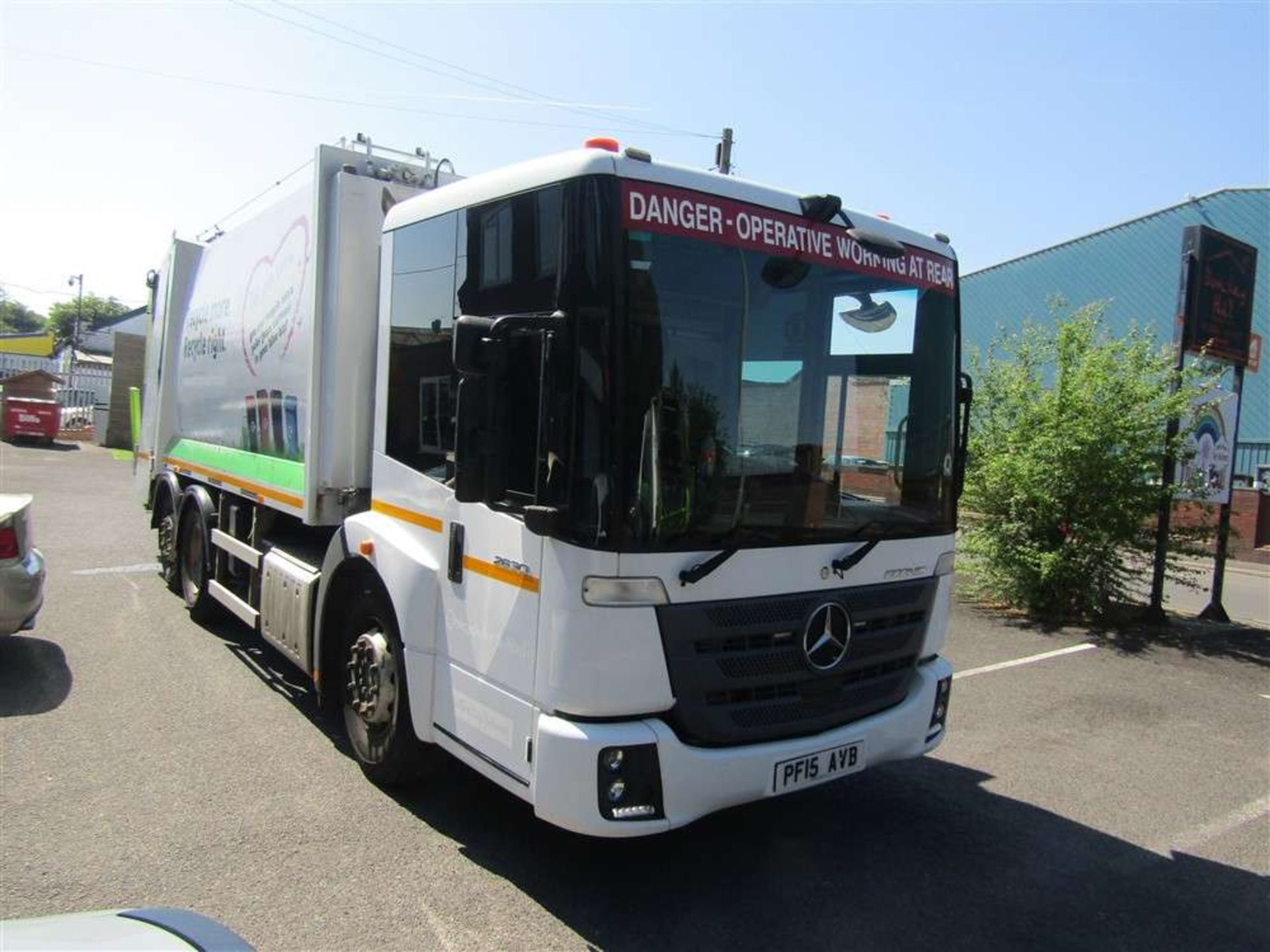 2015 15 reg Mercedes Econic 2630 Refuse Wagon (Direct Council)