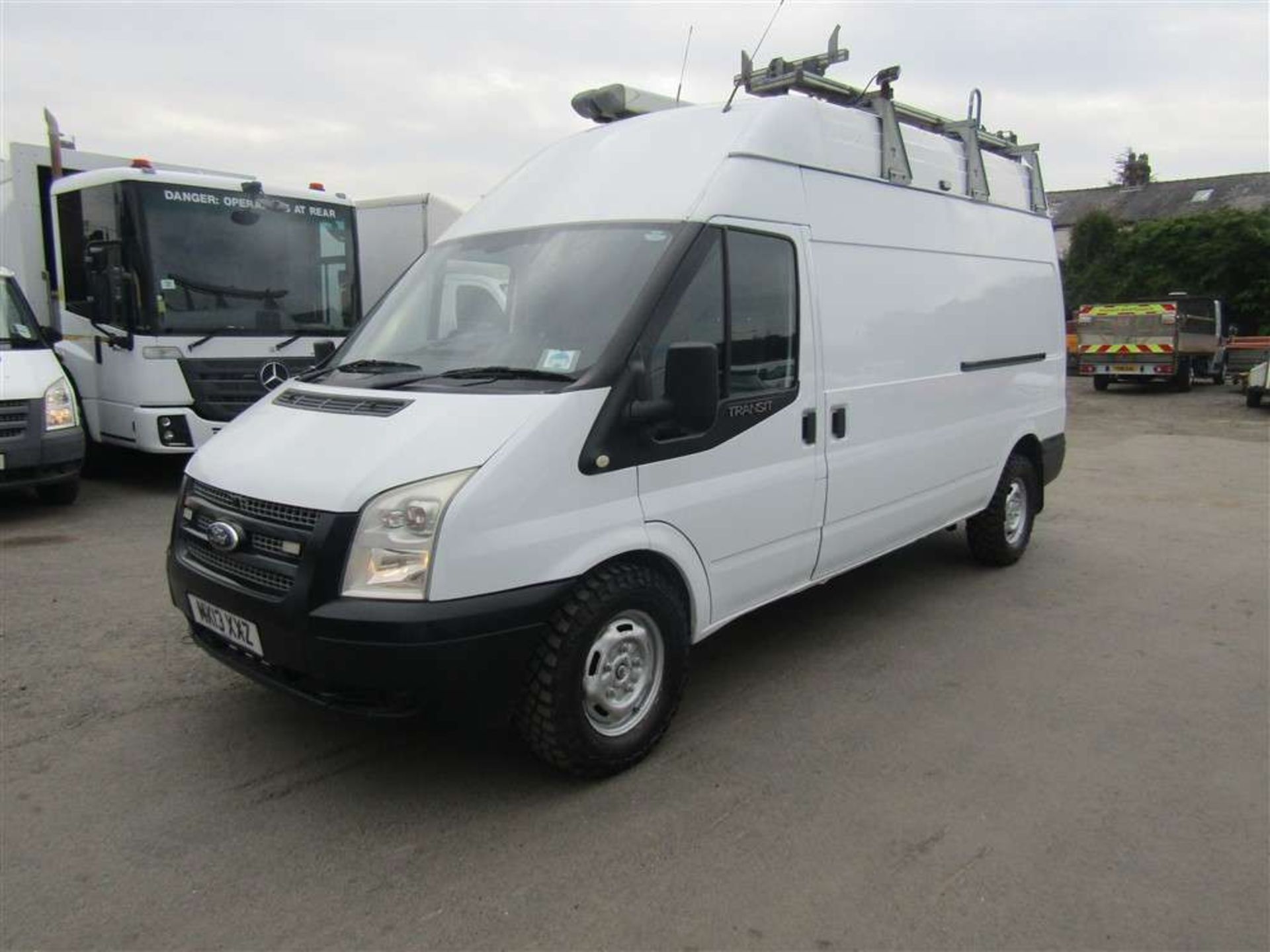 2013 13 reg Ford Transit 125 T350 AWD - Image 2 of 7