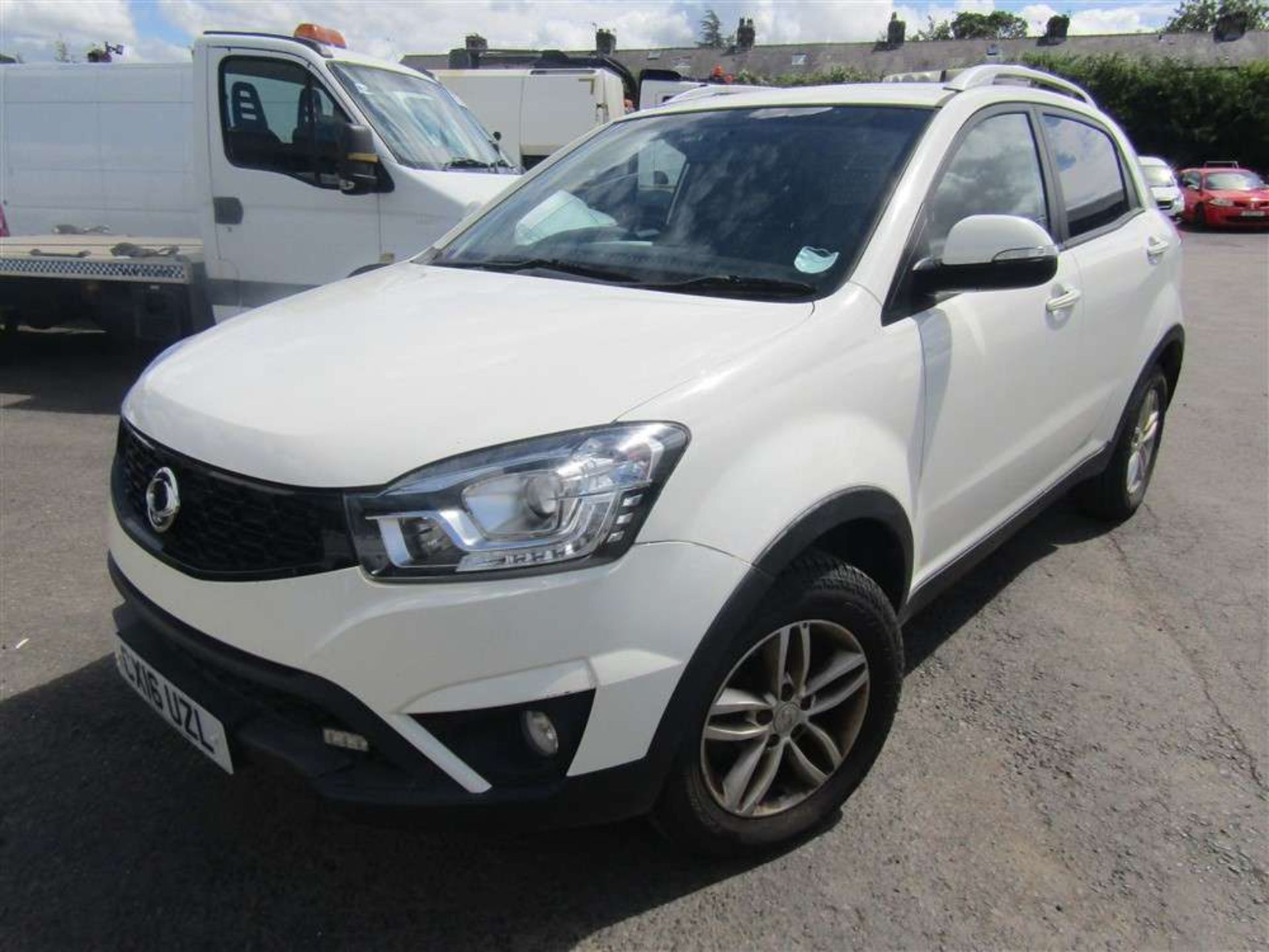 2016 16 reg Ssangyong Korando CSE TD 4 x 4 (Direct Council) - Image 2 of 7