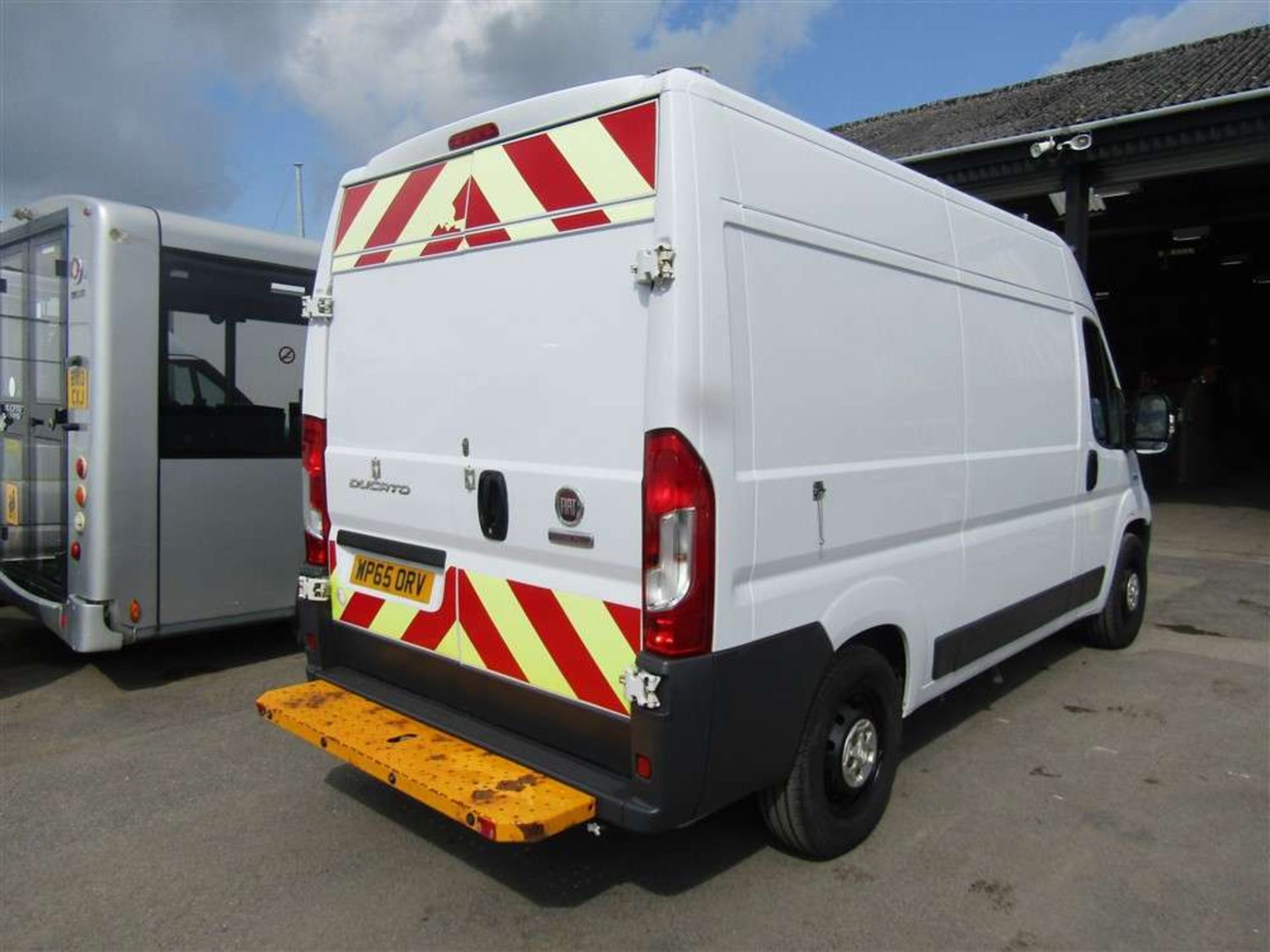 2015 65 reg Fiat Ducato 35 Multijet c/w Crane, Workshop, Microwave & Water Boiler - Image 4 of 10