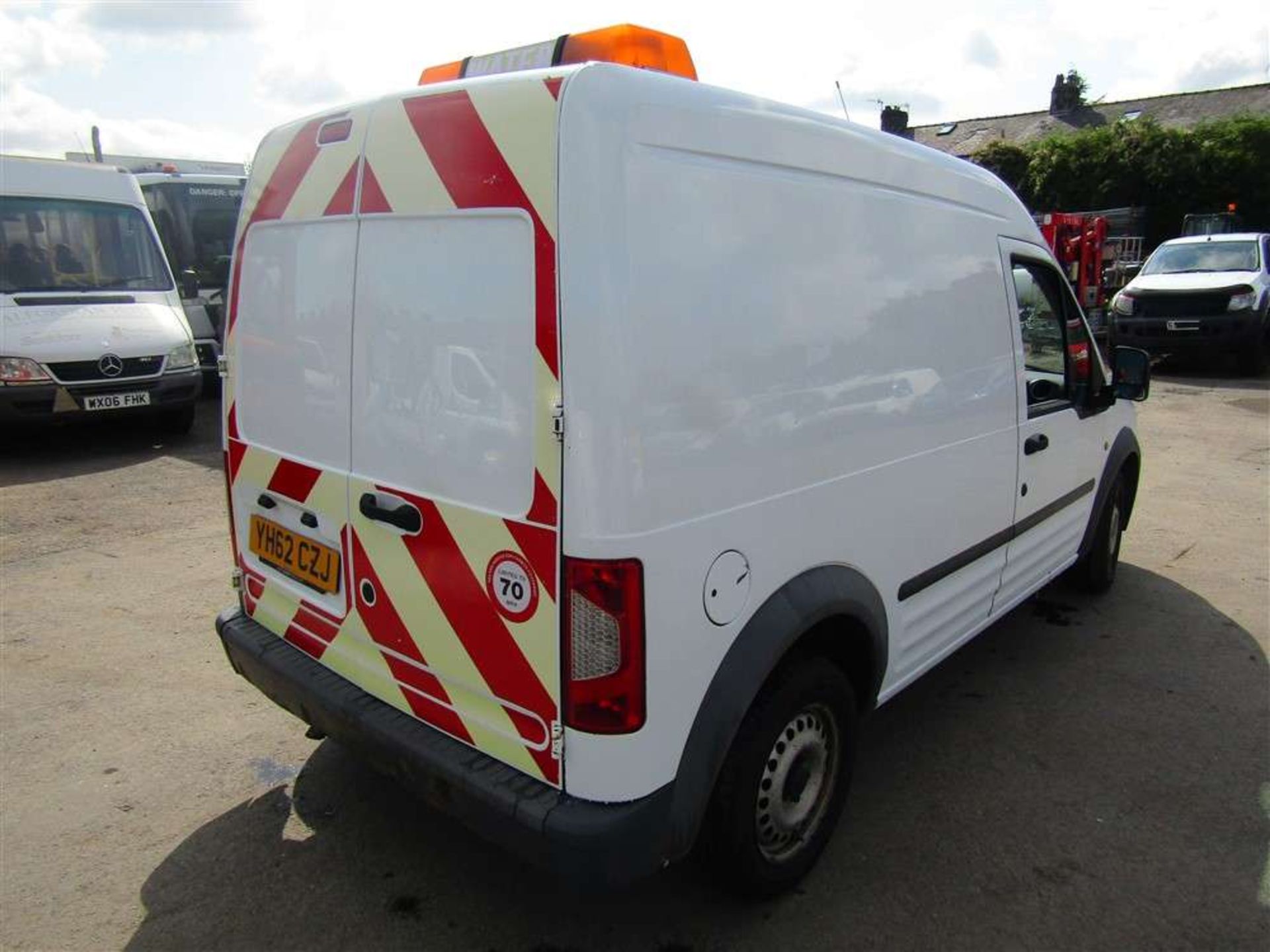 2012 62 reg Ford Transit Connect 90 T230 (Direct United Utilities) - Image 4 of 8