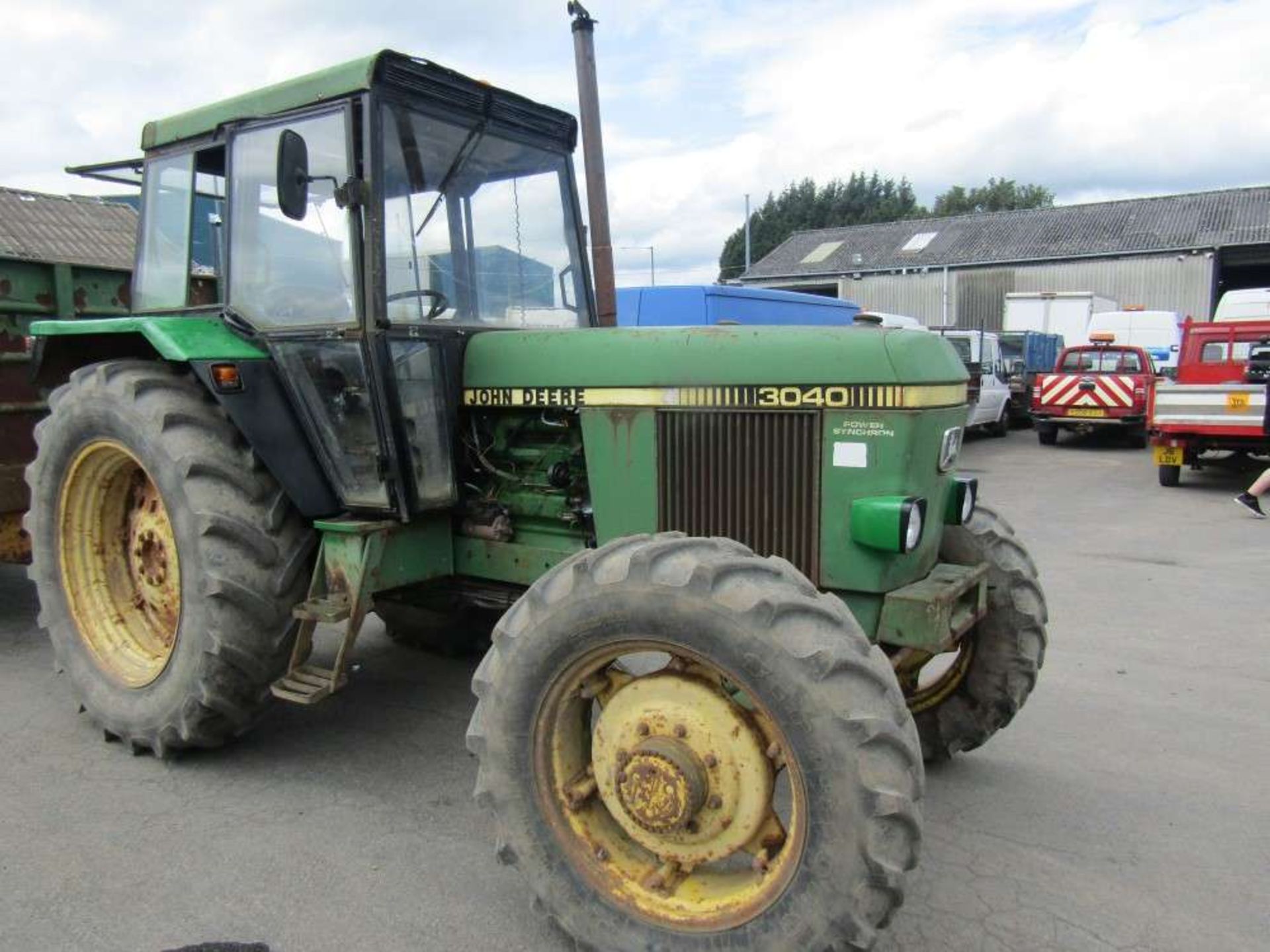 1980 W reg John Deere 3040 4WD Tractor - Image 2 of 6