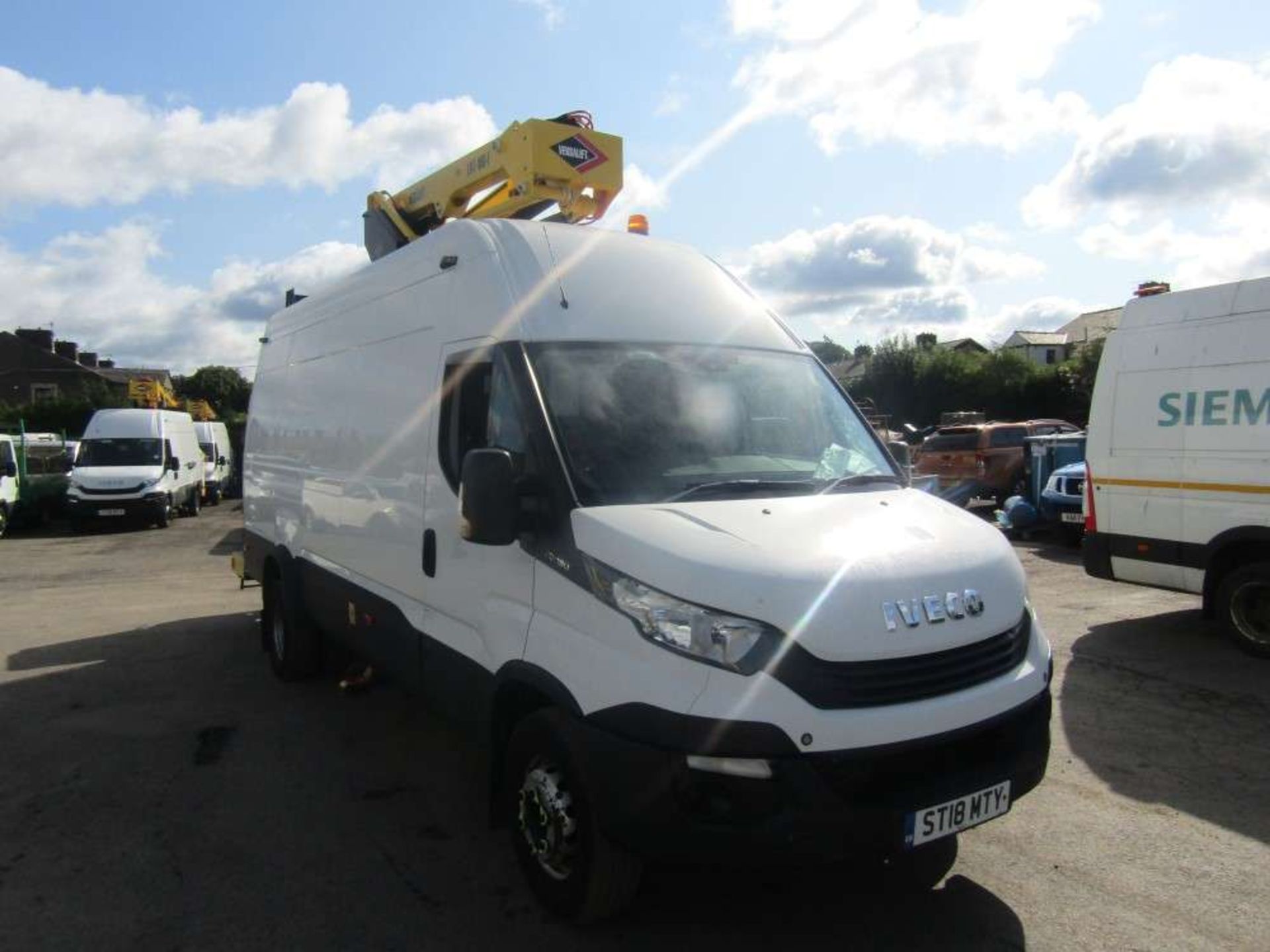 2018 18 reg Iveco Daily 70C18V Versalift LAT 160-F Cherry Picker