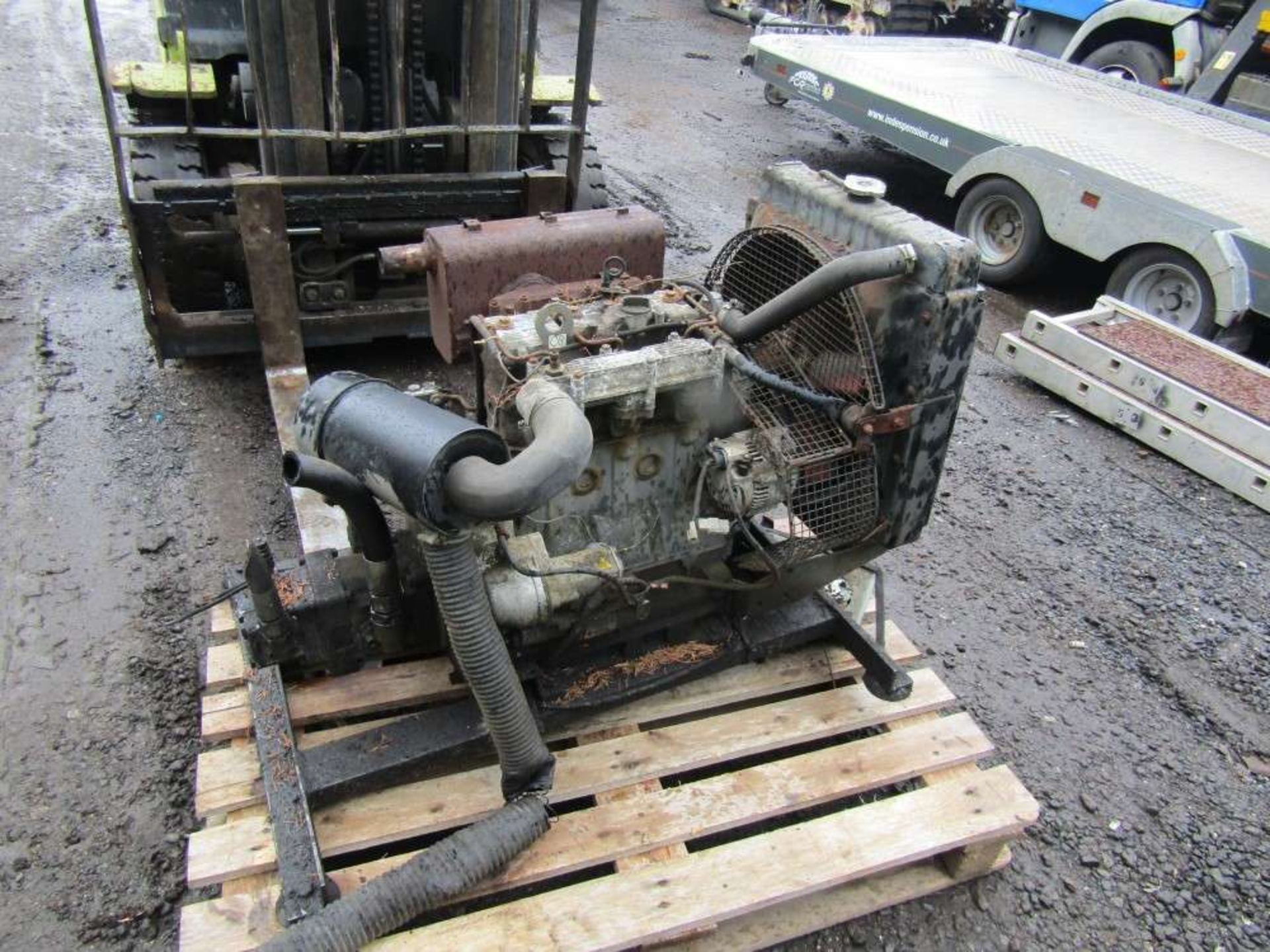 Lister 3 Cylinder Engine c/w Hyd Pumps - Image 2 of 2