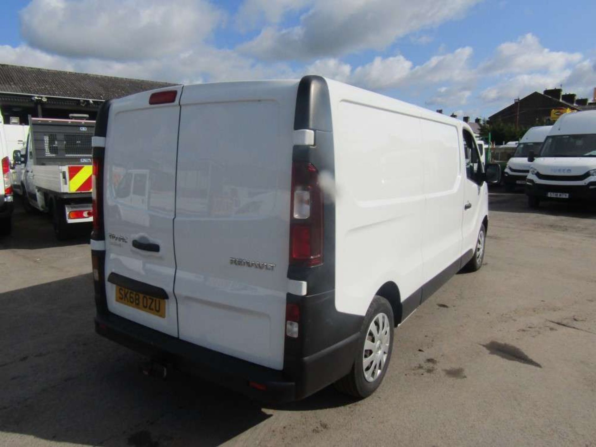 2018 68 Reg Renault Trafic LL29 Business DCI - Image 4 of 7