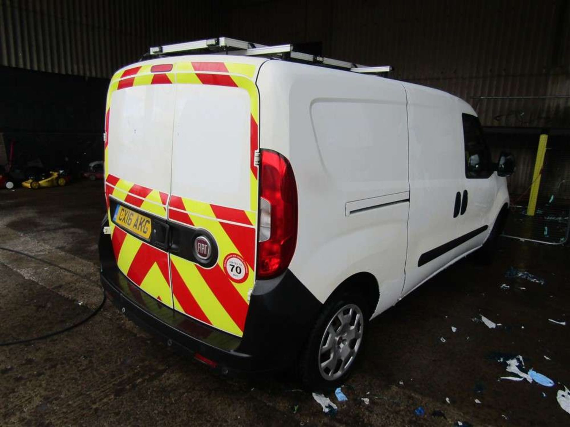 2016 16 reg Fiat Doblo 16v SX Multijet (Non Runner) (Direct United Utilities) - Image 4 of 6