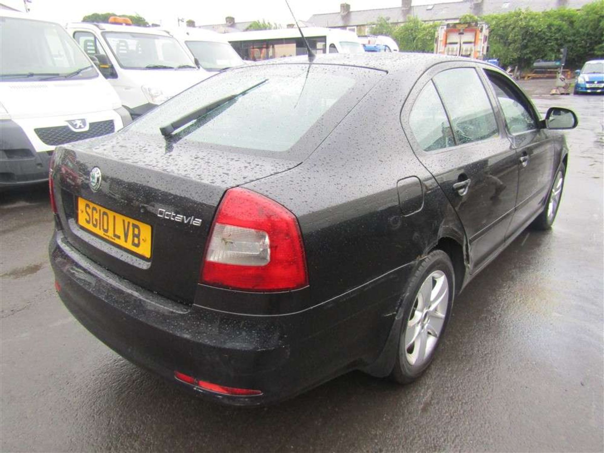 2010 10 reg Skoda Octavia Elegance TDI - Image 4 of 6