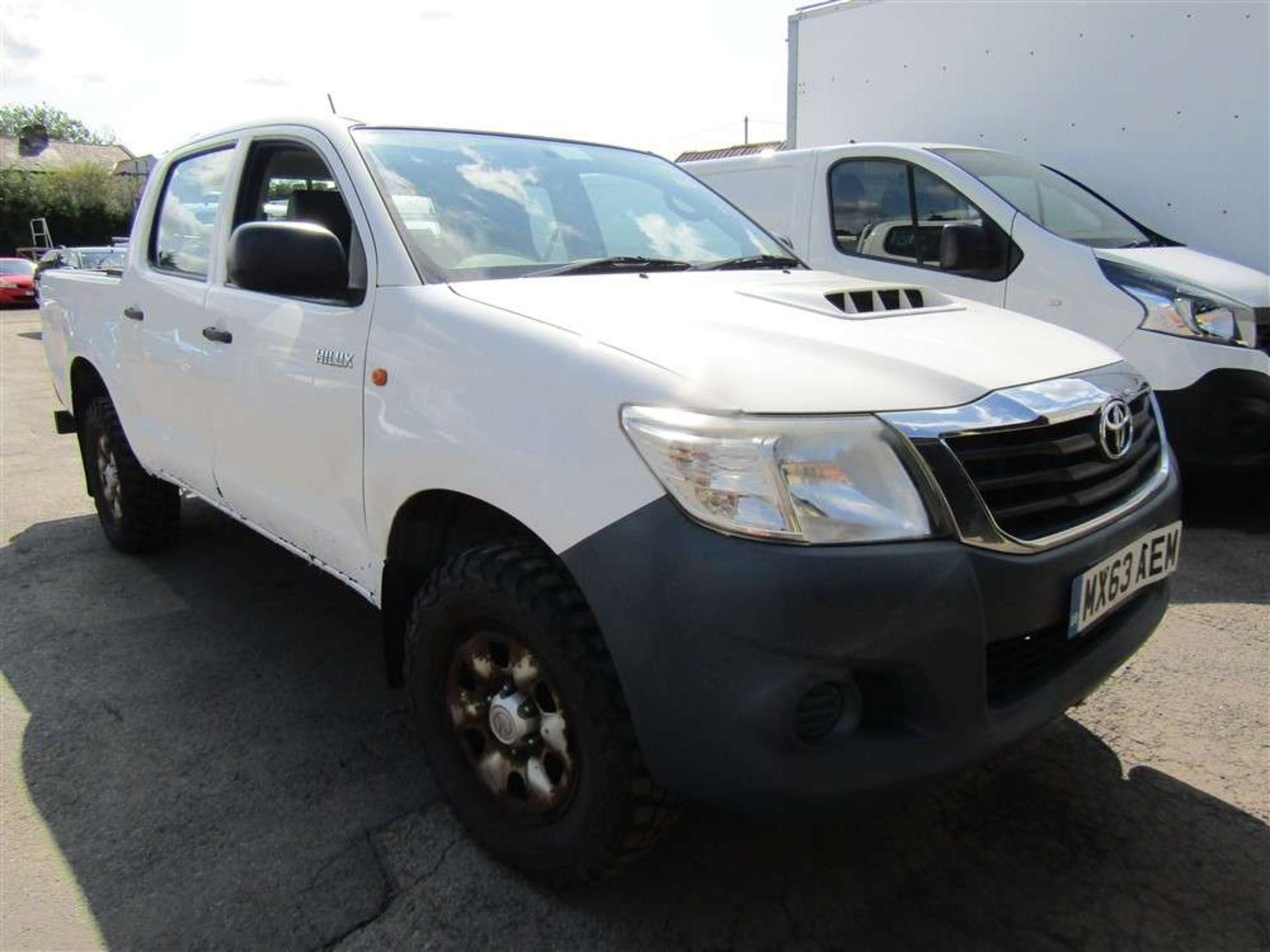 2013 63 reg Toyota Hilux HL2 D-4D 4 x 4 DCB (Direct United Utilities Water)