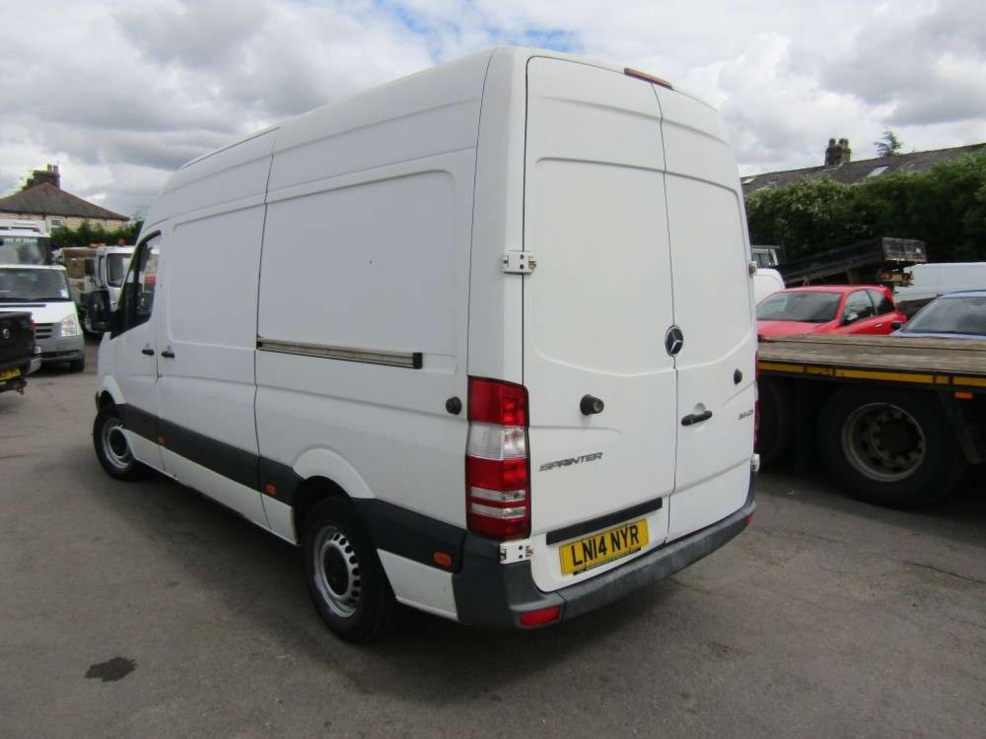 2014 14 reg Mercedes Sprinter 313 CDI - Image 3 of 7