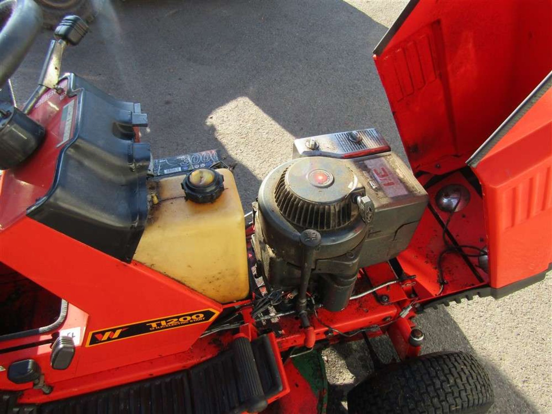 Westwood Petrol Ride on Mower with Brush, Roller & Collector Bucket - Image 3 of 3