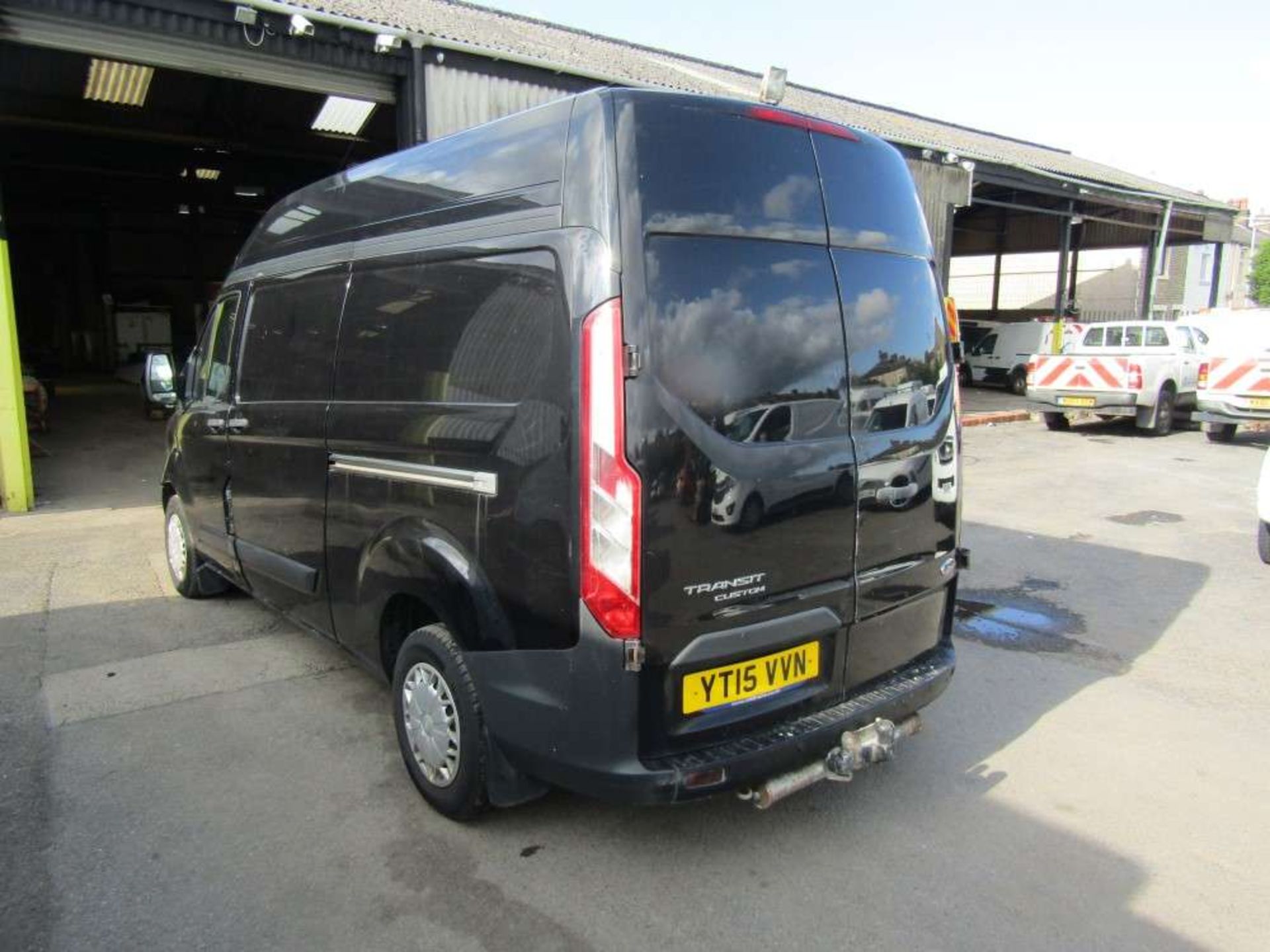 2015 15 reg Ford Transit Custom 290 Trend E-Tec 2.2 - Image 3 of 7