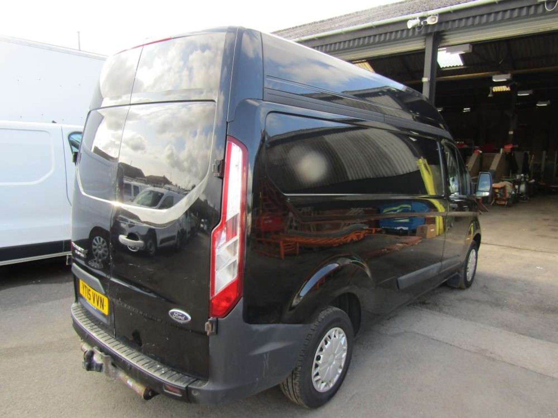 2015 15 reg Ford Transit Custom 290 Trend E-Tec 2.2 - Image 4 of 7