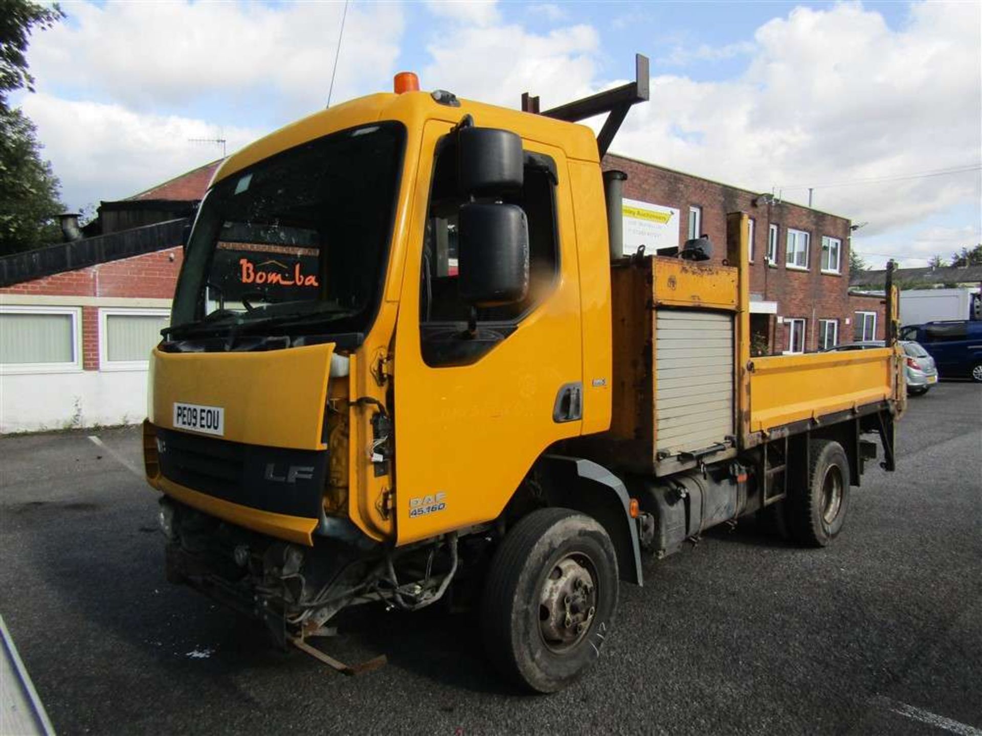 2009 09 reg DAF Trucks FALF45.160 Tipper (Runs & Drives for Loading Only) (Direct Council) - Image 2 of 6