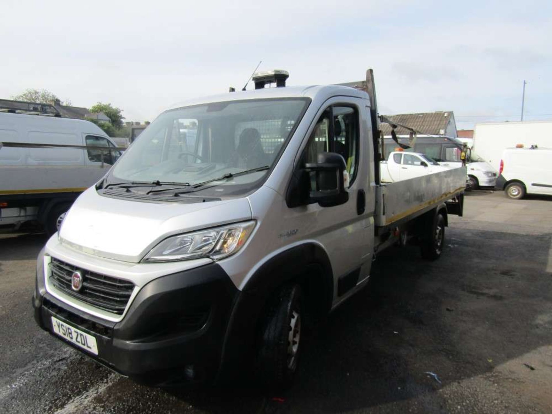 2018 18 reg Fiat Ducato 35 Multijet 11 Dropside - Image 2 of 7