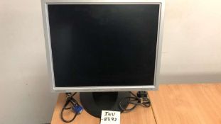 Samsung 18" Monitor