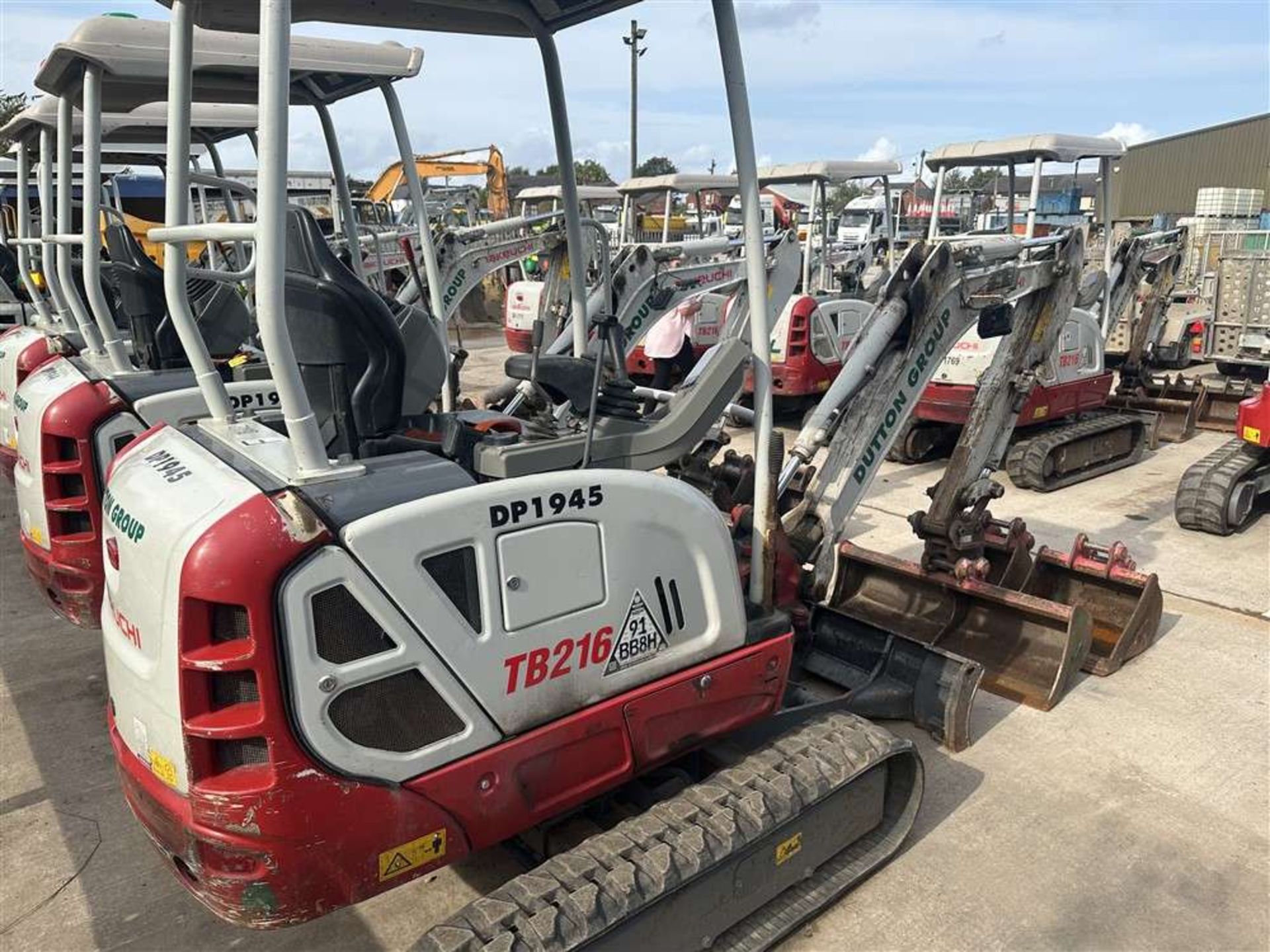 2021 Takeuchi TB216 Tracked Excavator c/w 4 x Buckets - Image 3 of 7