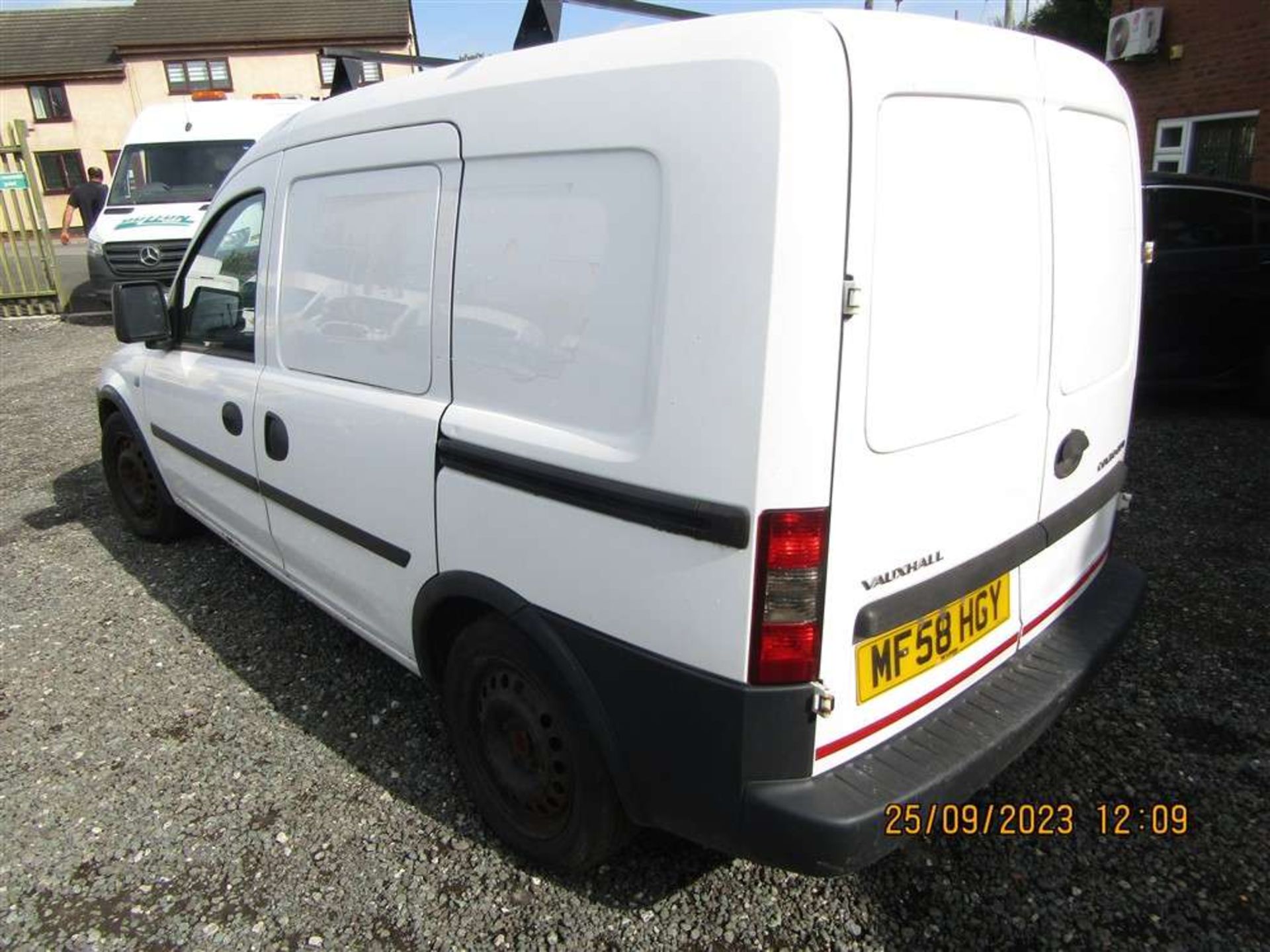 2008 58 reg Vauxhall Combo 2000 CDTI - Image 3 of 7