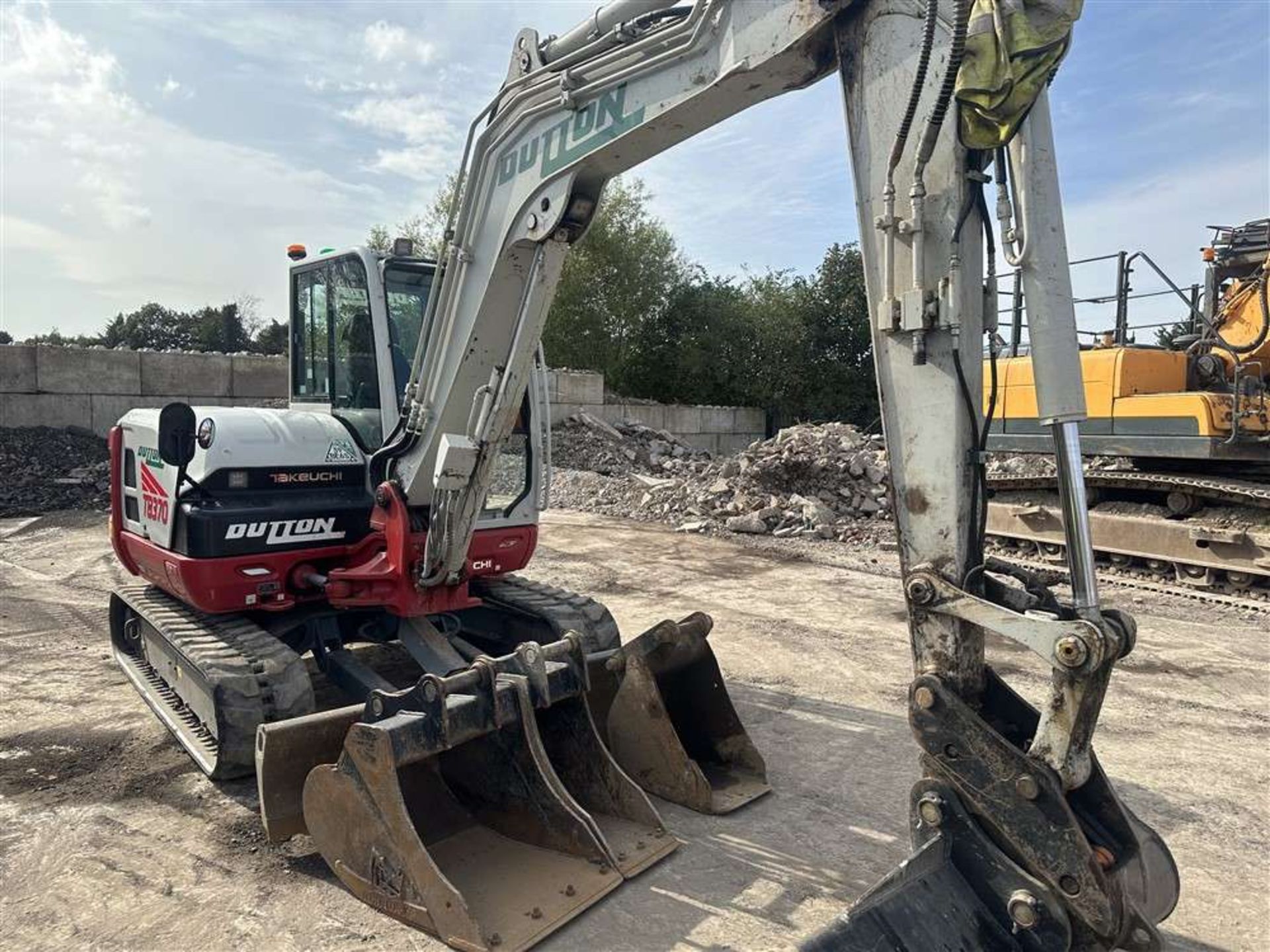 2022 Takeuchi TB370 Tracked Excavator c/w Coded Key, Air Con, On Board Fuelling Station