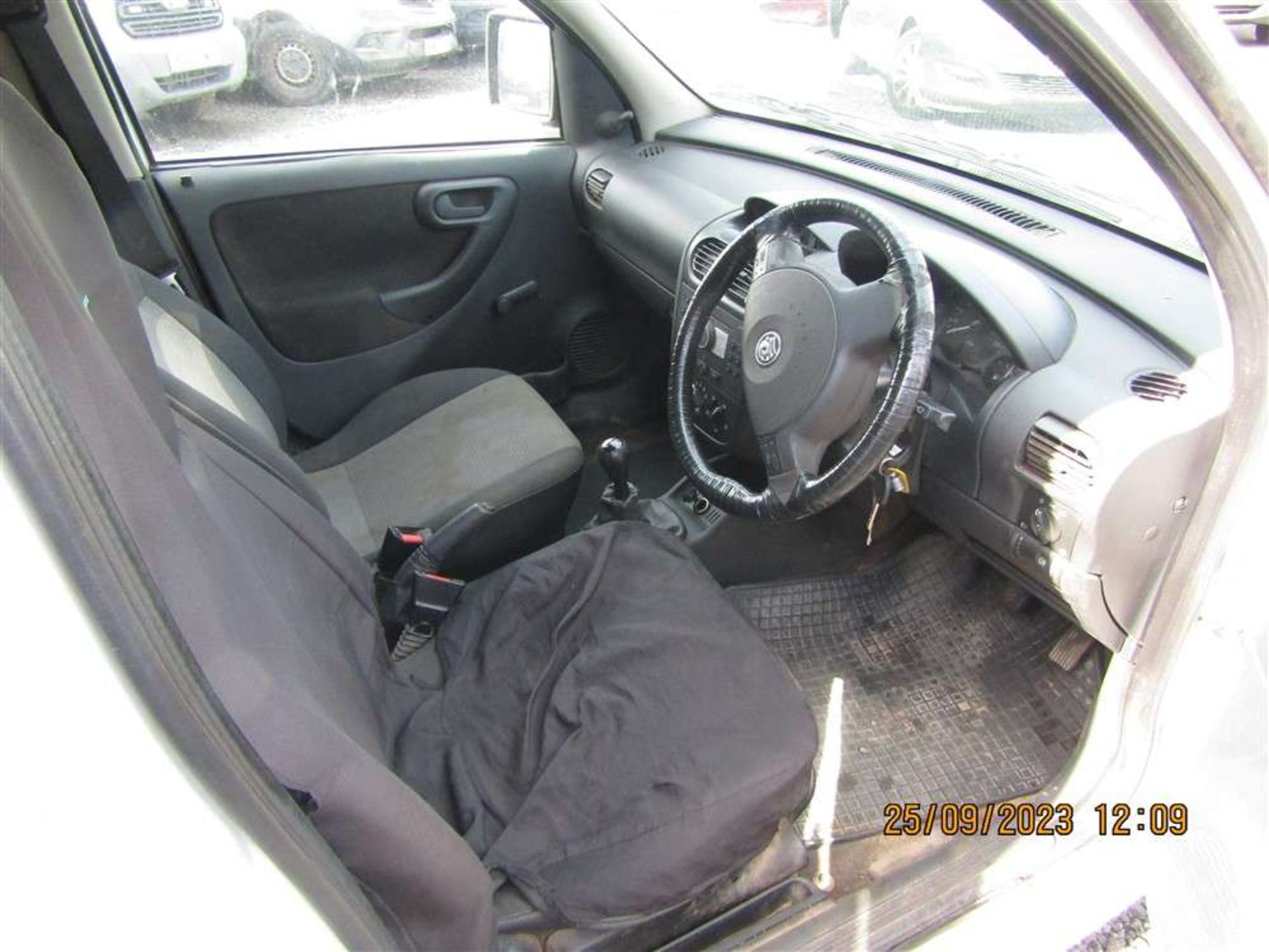 2008 58 reg Vauxhall Combo 2000 CDTI - Image 5 of 7