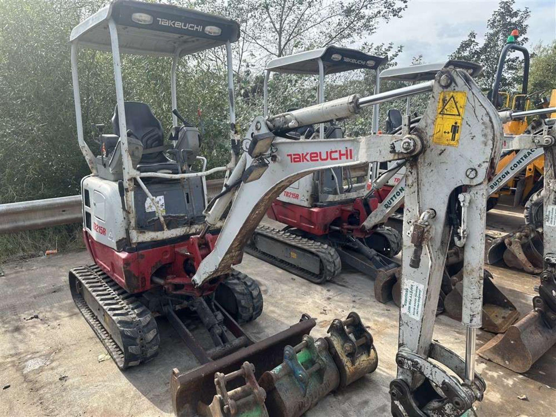 2017 Takeuchi TB215R Tracked Excavator c/w 4 x Buckets