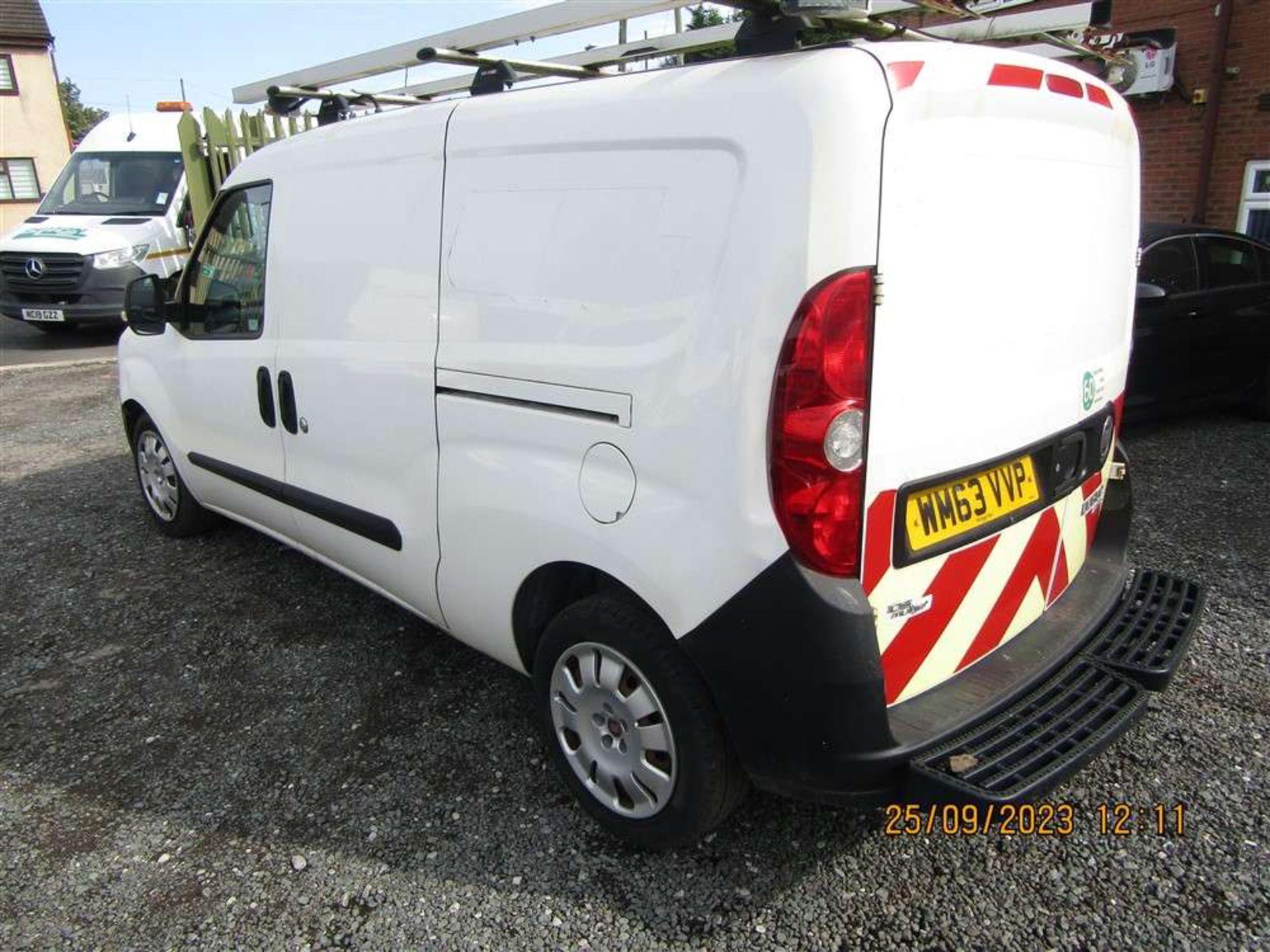 2014 63 reg Fiat Doblo 16v Multijet Maxi - Image 3 of 5