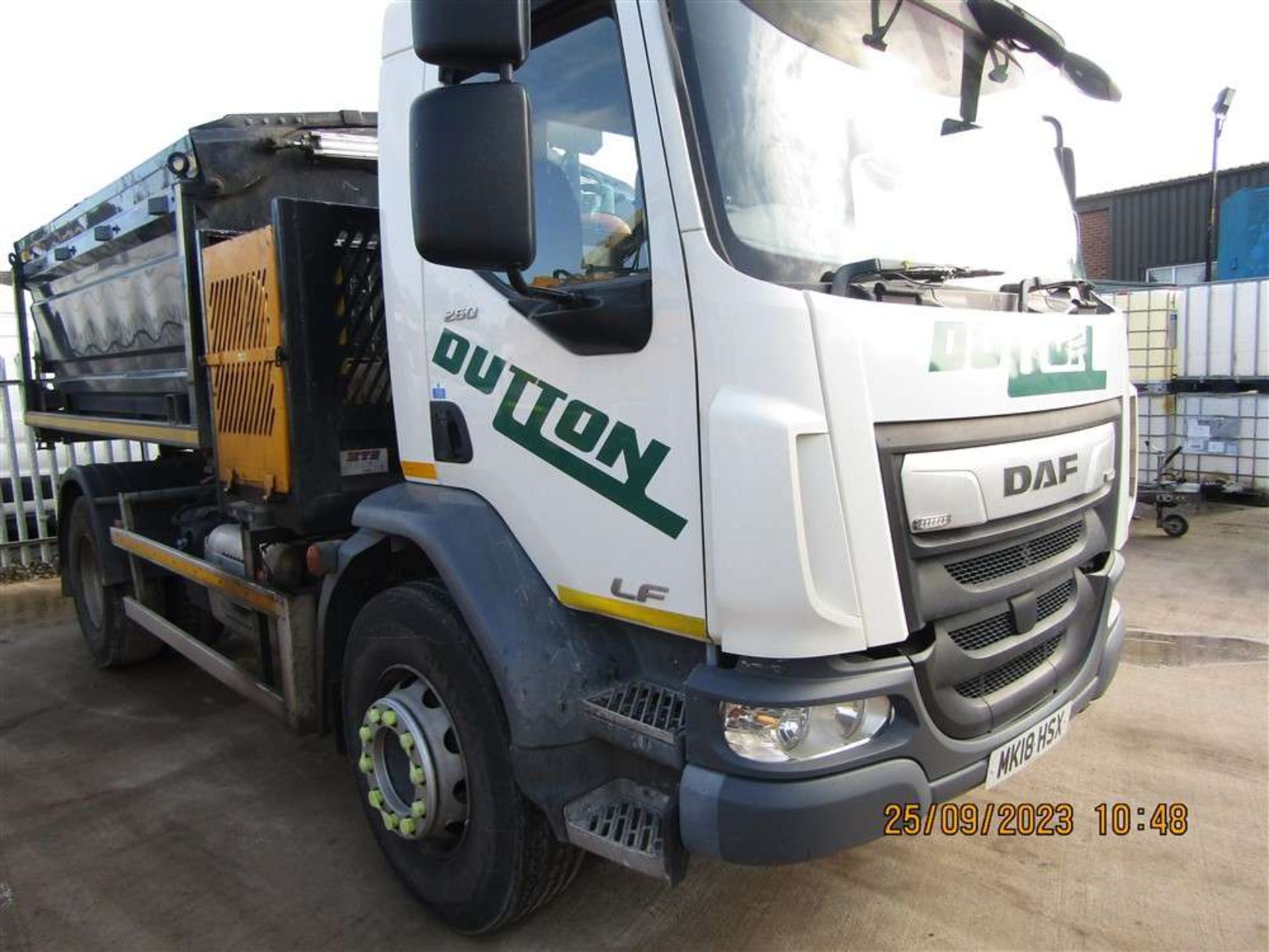 2018 18 reg DAF 260 Tipping Hot Box