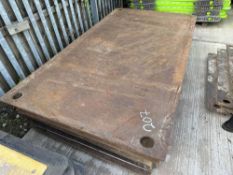 5 x 18mm 4 x 8 Steel Road Plates c/w Lifting Eyes