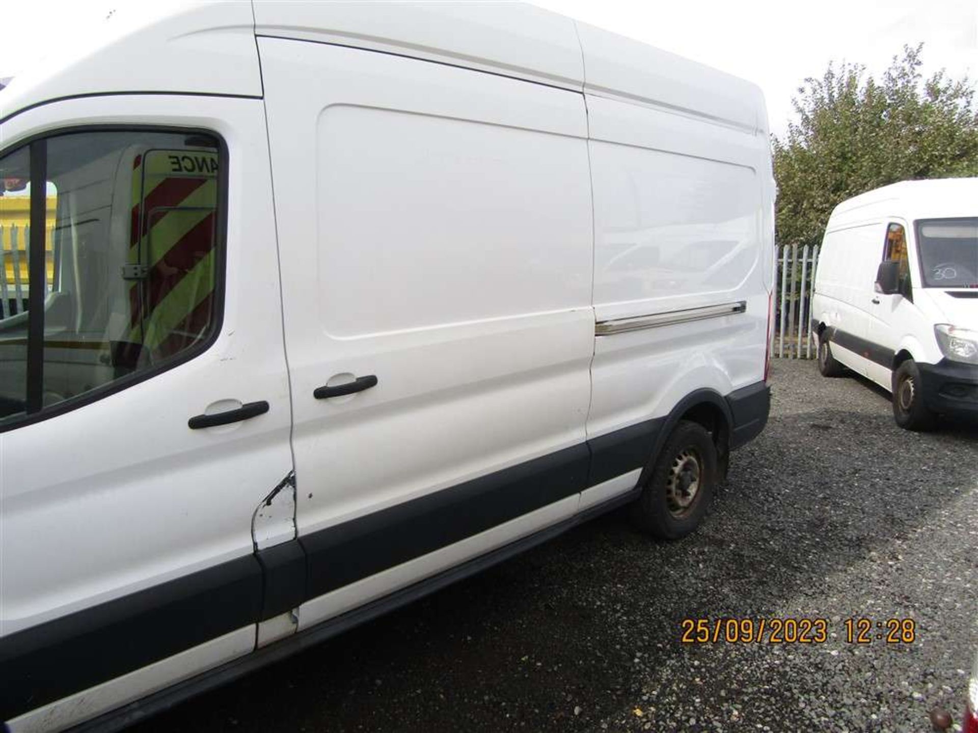 2014 64 reg Ford Transit 350 - Image 3 of 7