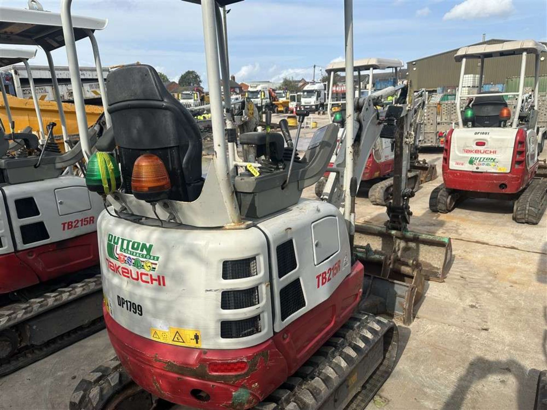 2017 Takeuchi TB215R Tracked Excavator c/w 4 x Buckets - Image 3 of 7