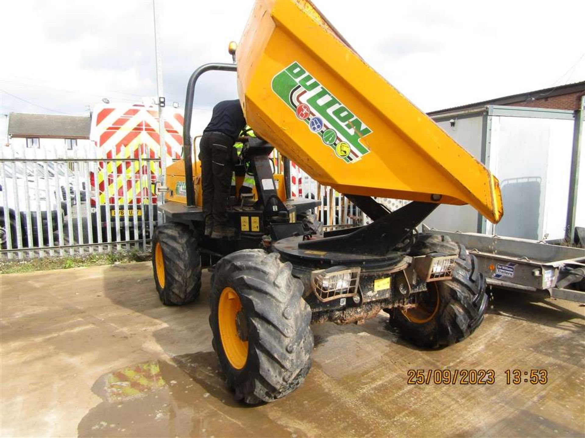 2017 17 reg JCB 6 Ton Swivel Skip Dumper - Bild 5 aus 6