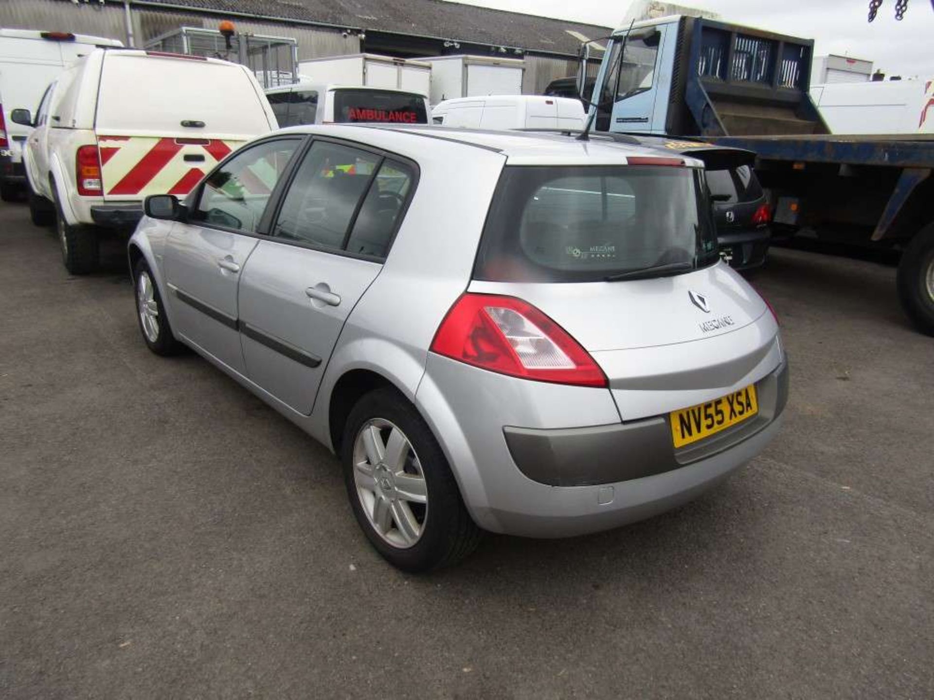 2005 55 reg Renault Megane Dynamique - Image 3 of 6