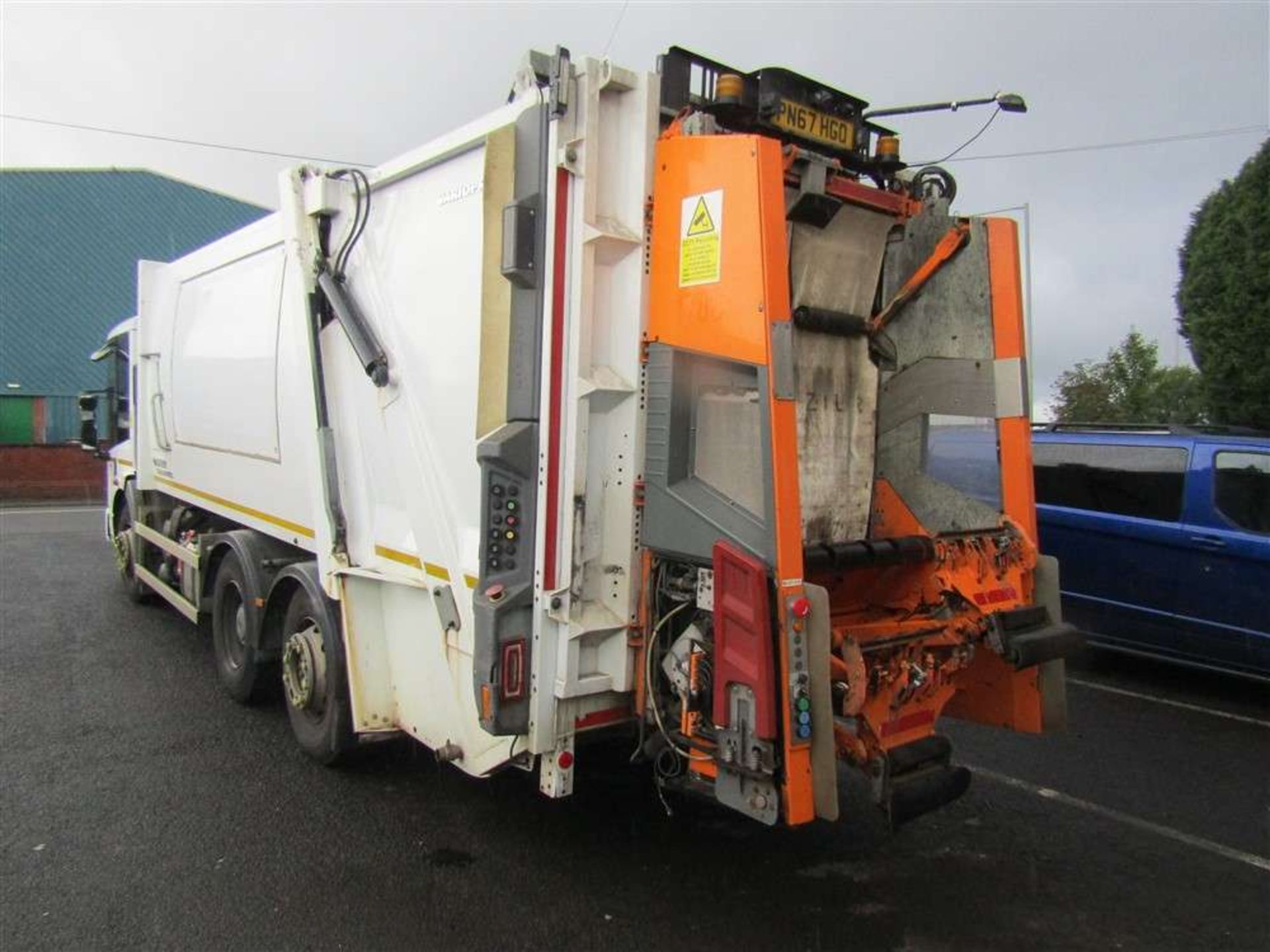 2017 67 reg Mercedes Econic 2630 Refuse Wagon (Direct Council) - Image 3 of 6