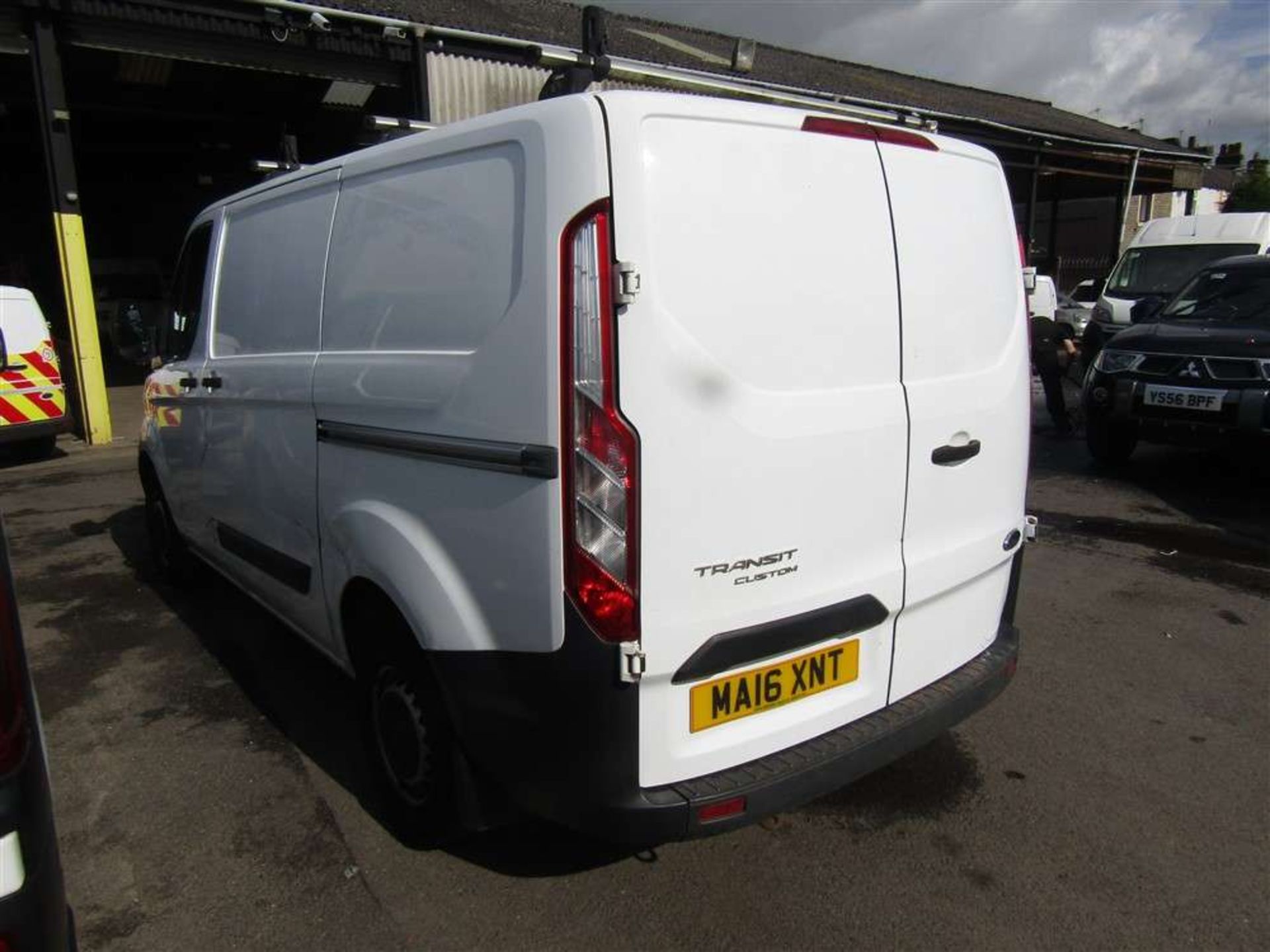 2016 16 reg Ford Transit Custom 290 Eco - Tech - Image 3 of 7