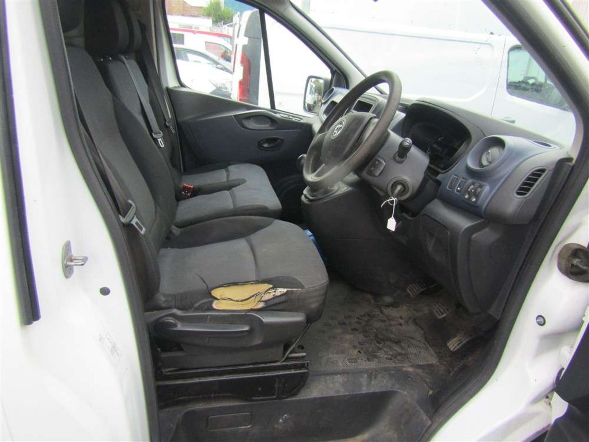 2014 14 reg Vauxhall Vivaro 2900 CDTI L1H1 - Image 6 of 7