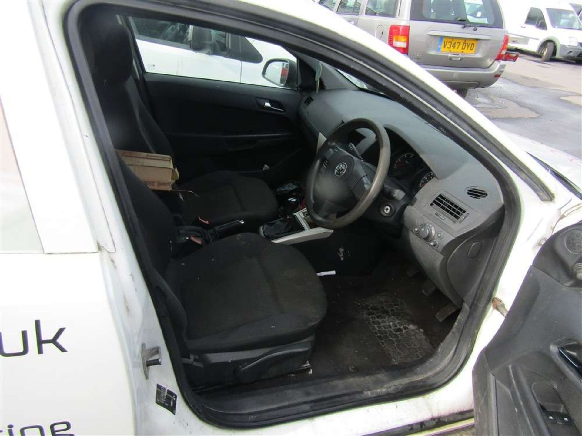 2010 60 reg Vauxhall Astra Club CDTI (ON VCAR CAT N) - Image 6 of 7