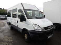 2011 11 reg Iveco Daily 35S11 MWB 10 seater Minibus (Direct NHS)