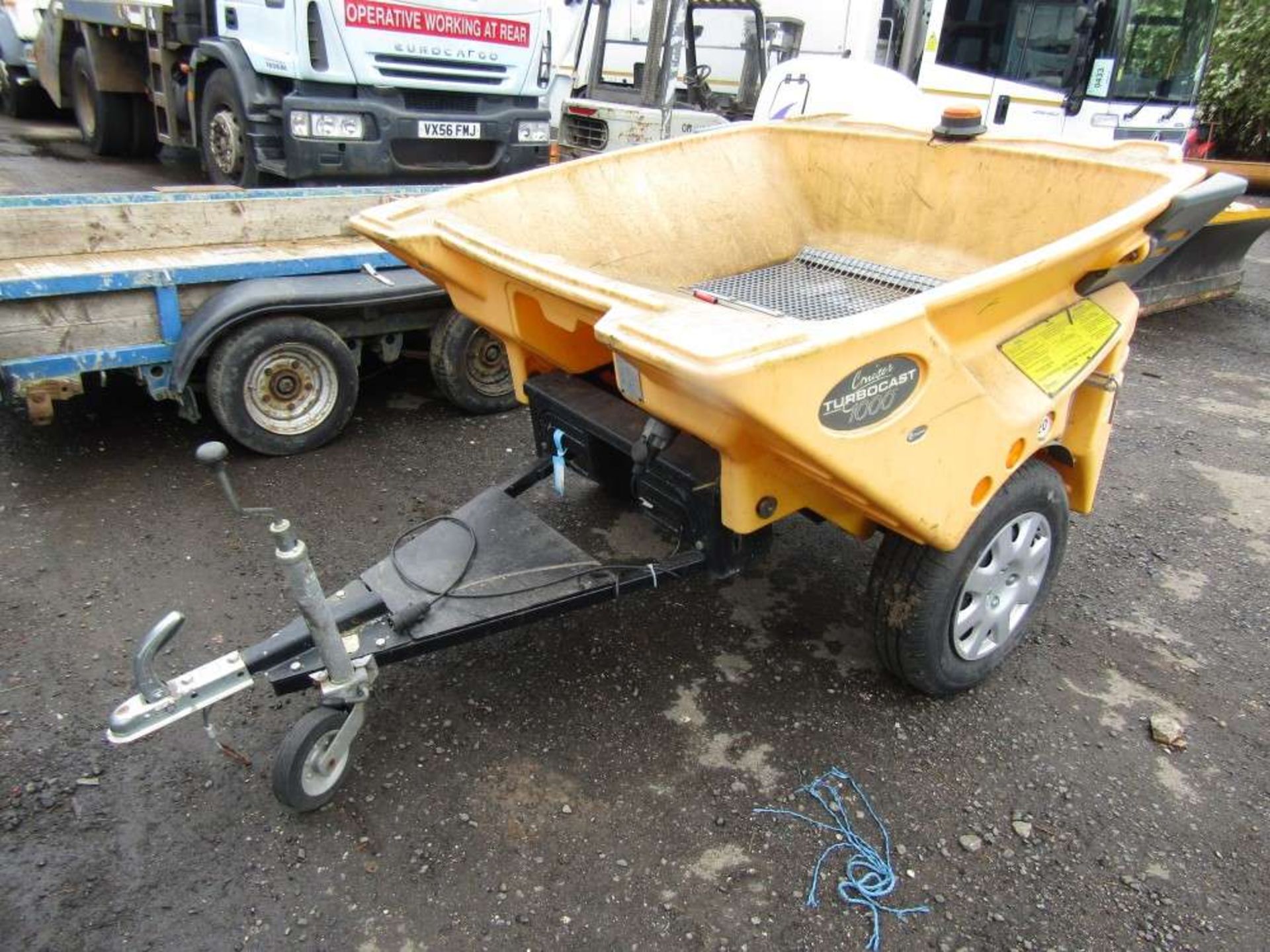 Turbocast 1000 Grit Spreader (Direct Council)