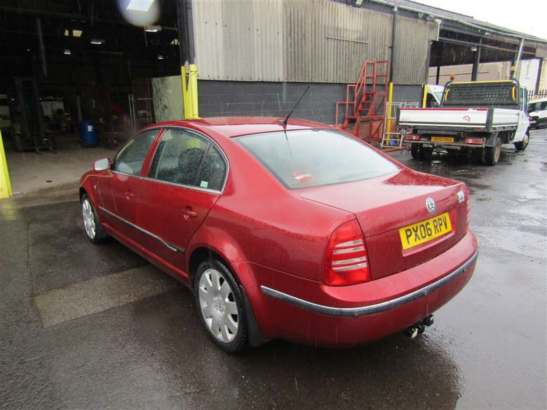 2006 06 reg Skoda Superb Elegance V6 TDI - Image 3 of 7